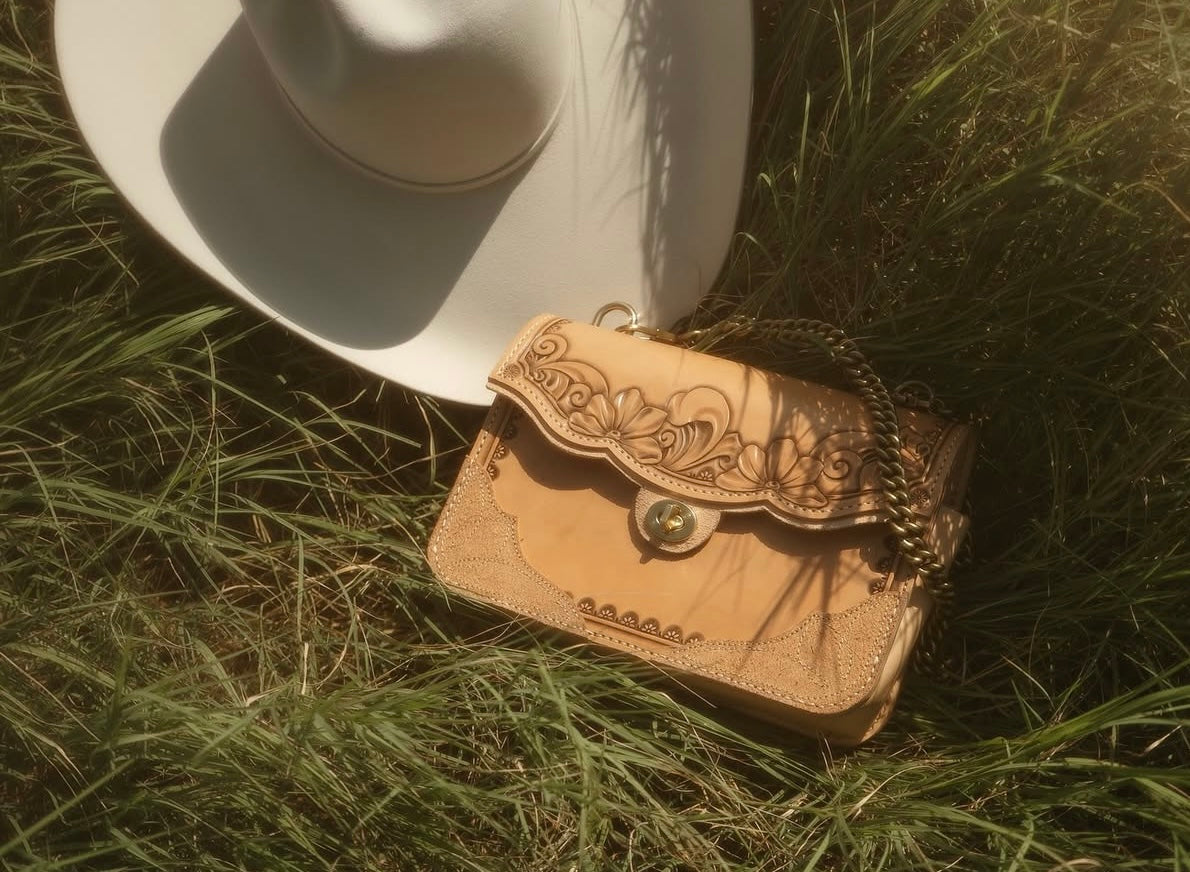 The Maddog Leather Clancy Purse