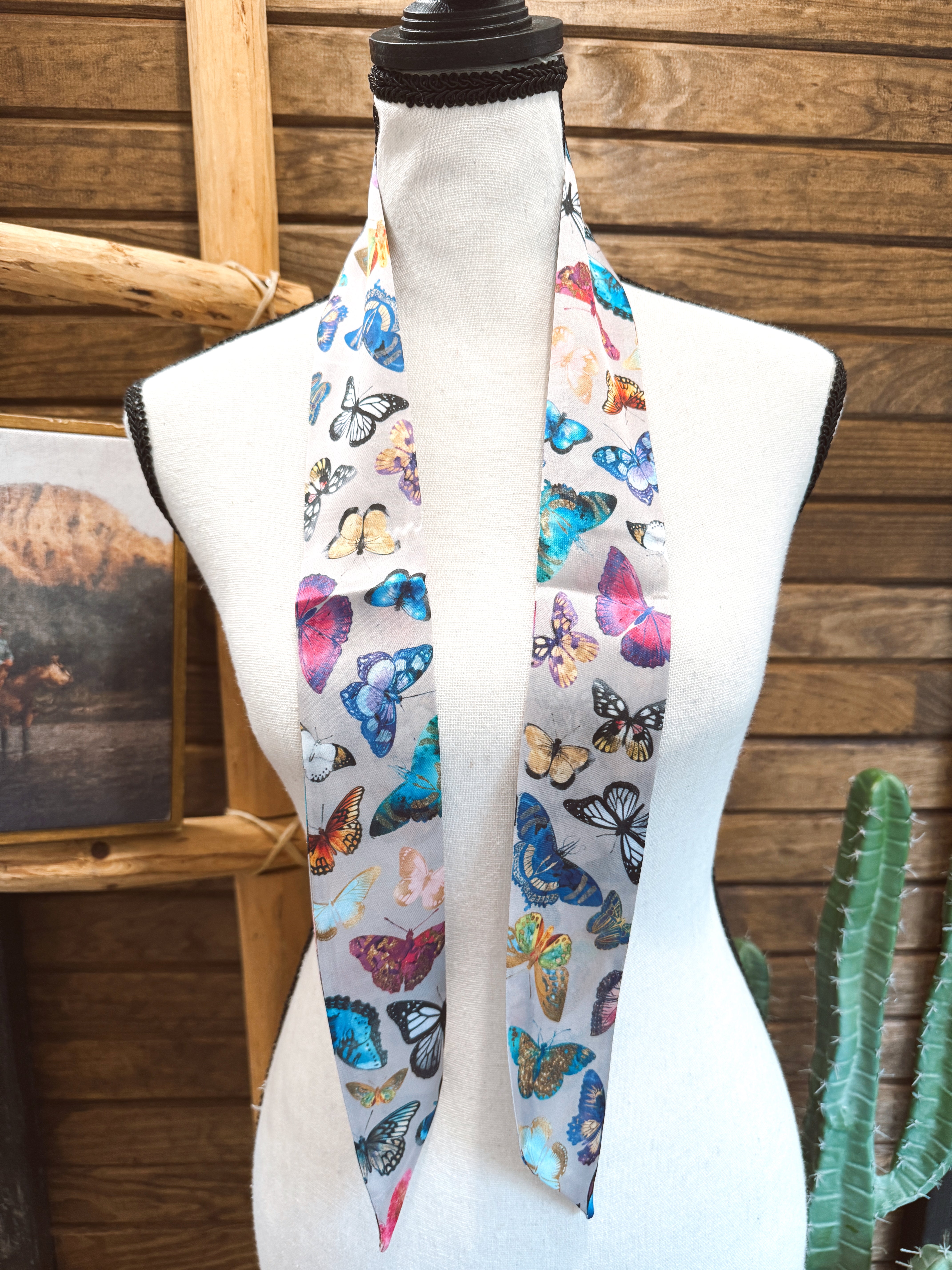 The Butterfly Twilly - Tan