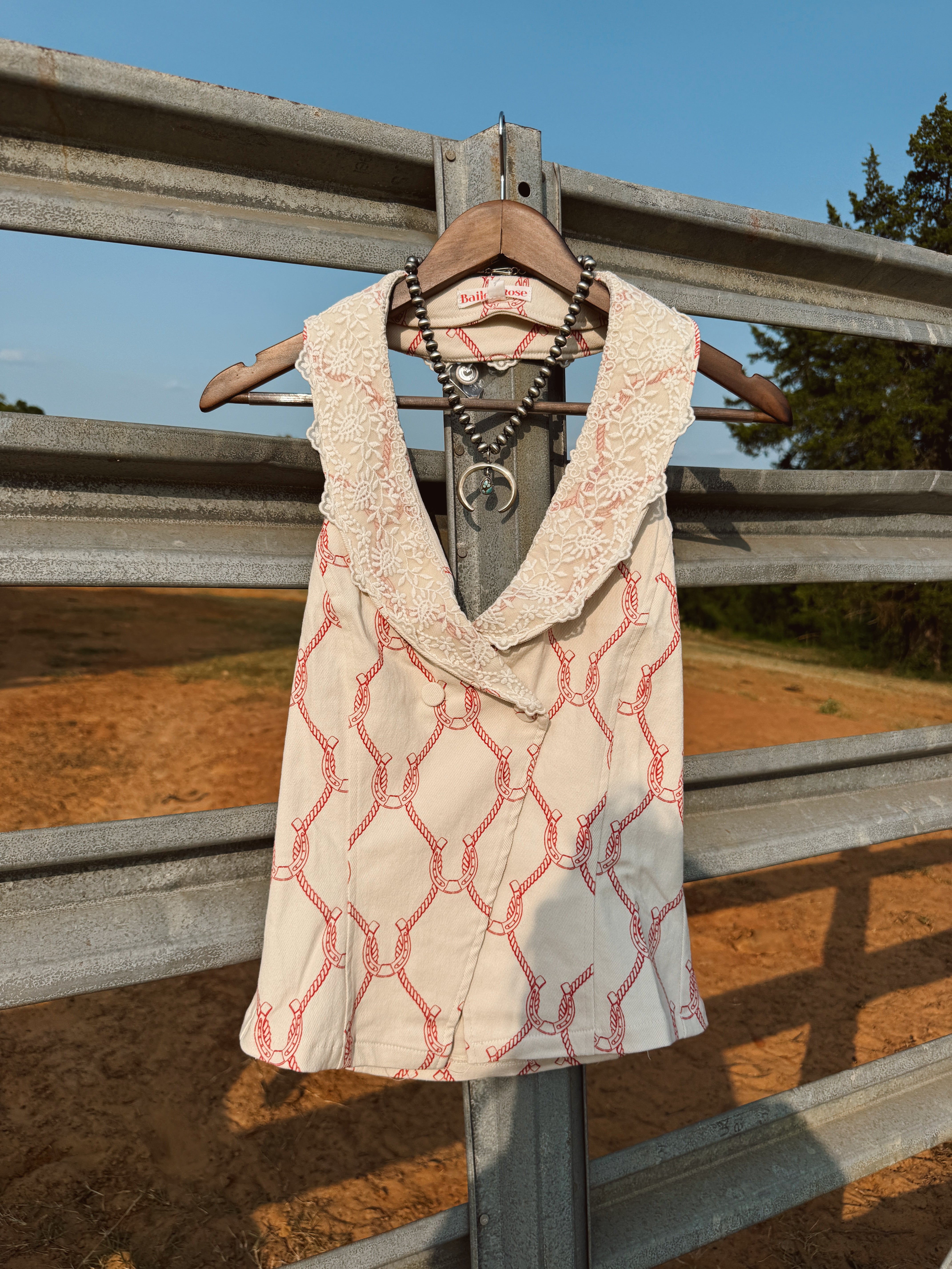 The Horseshoe Vest
