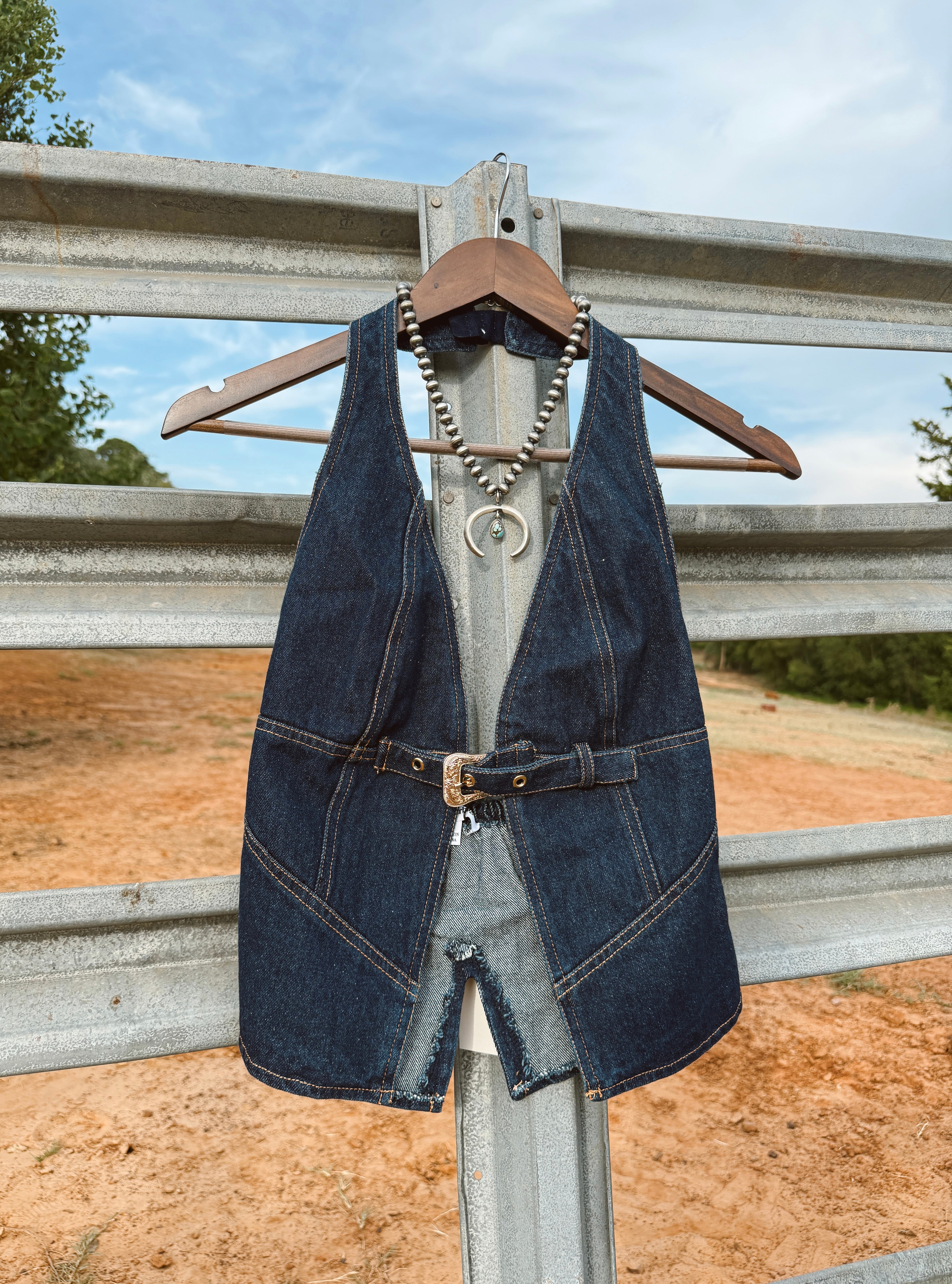 The Buckle Top