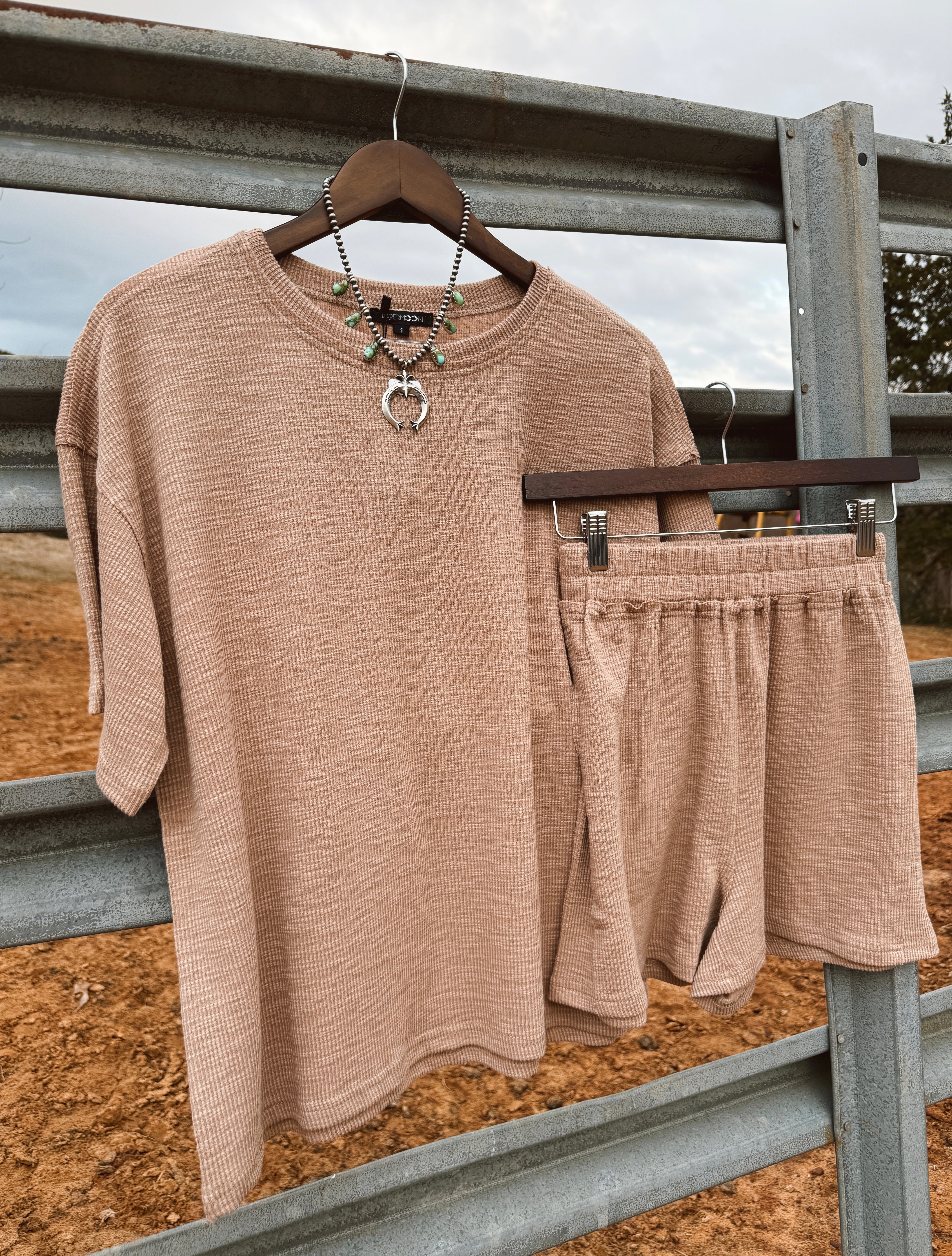 The Loni Set - Taupe