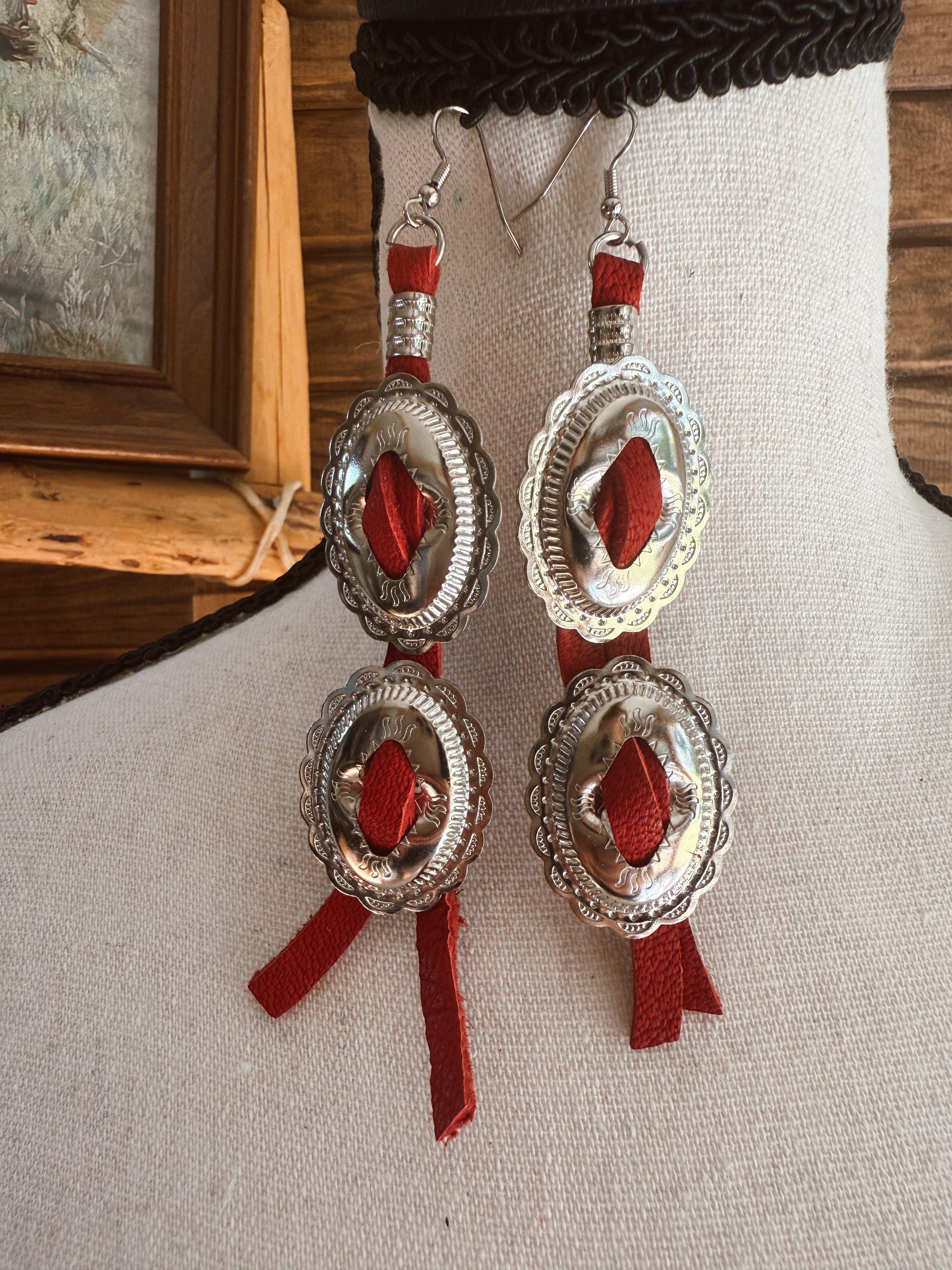 The Concho Earrings - Red