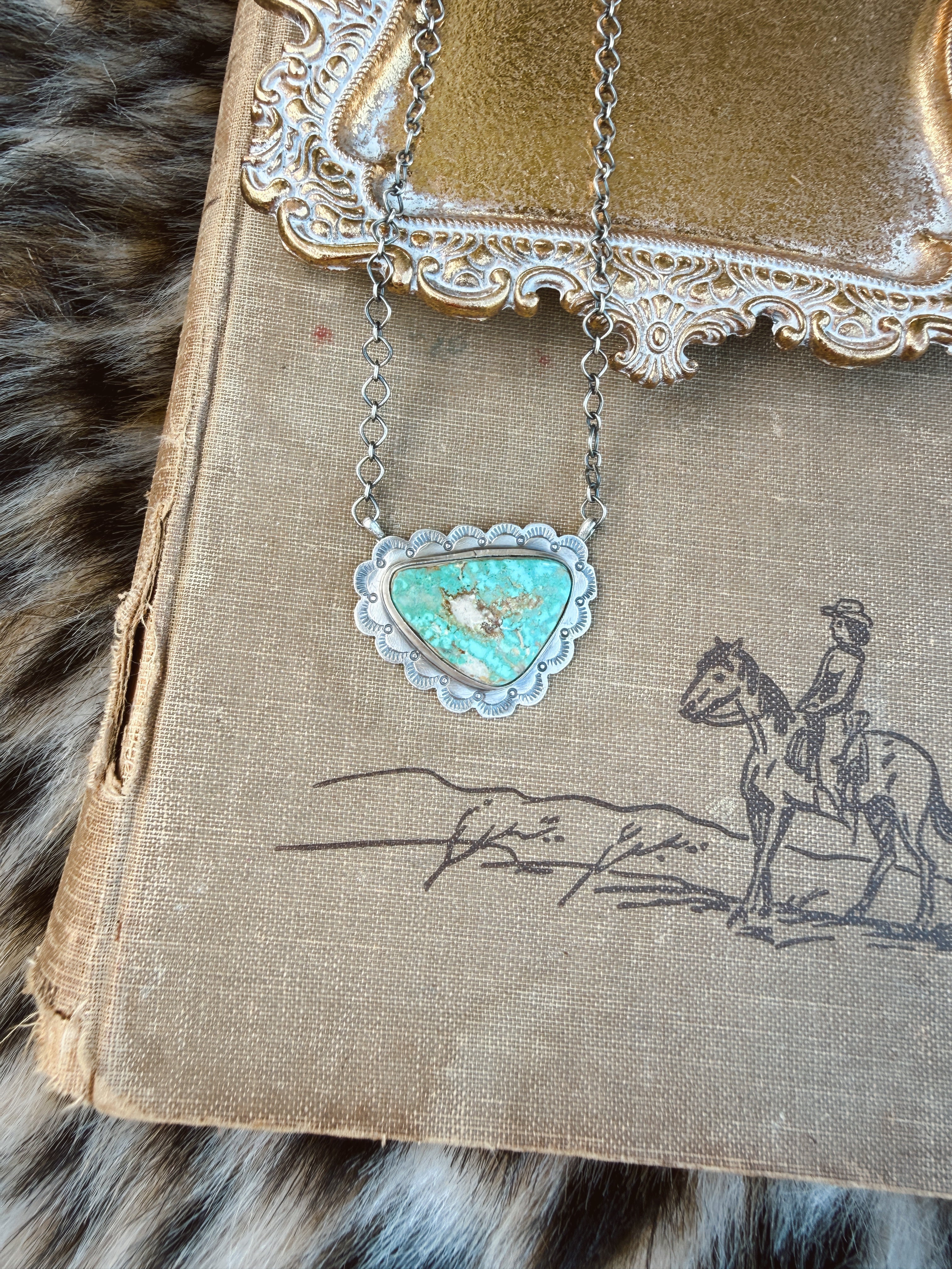 The Charlie Necklace