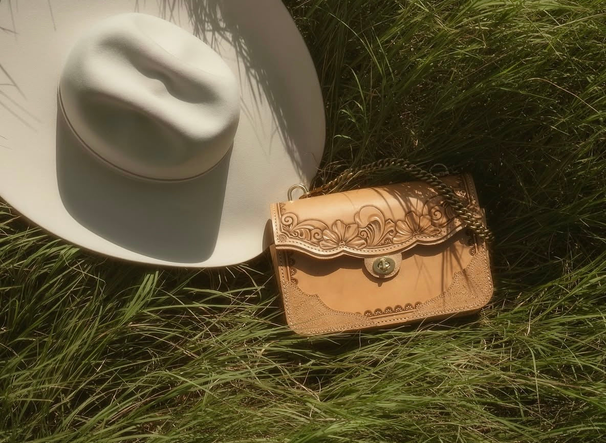 The Maddog Leather Clancy Purse