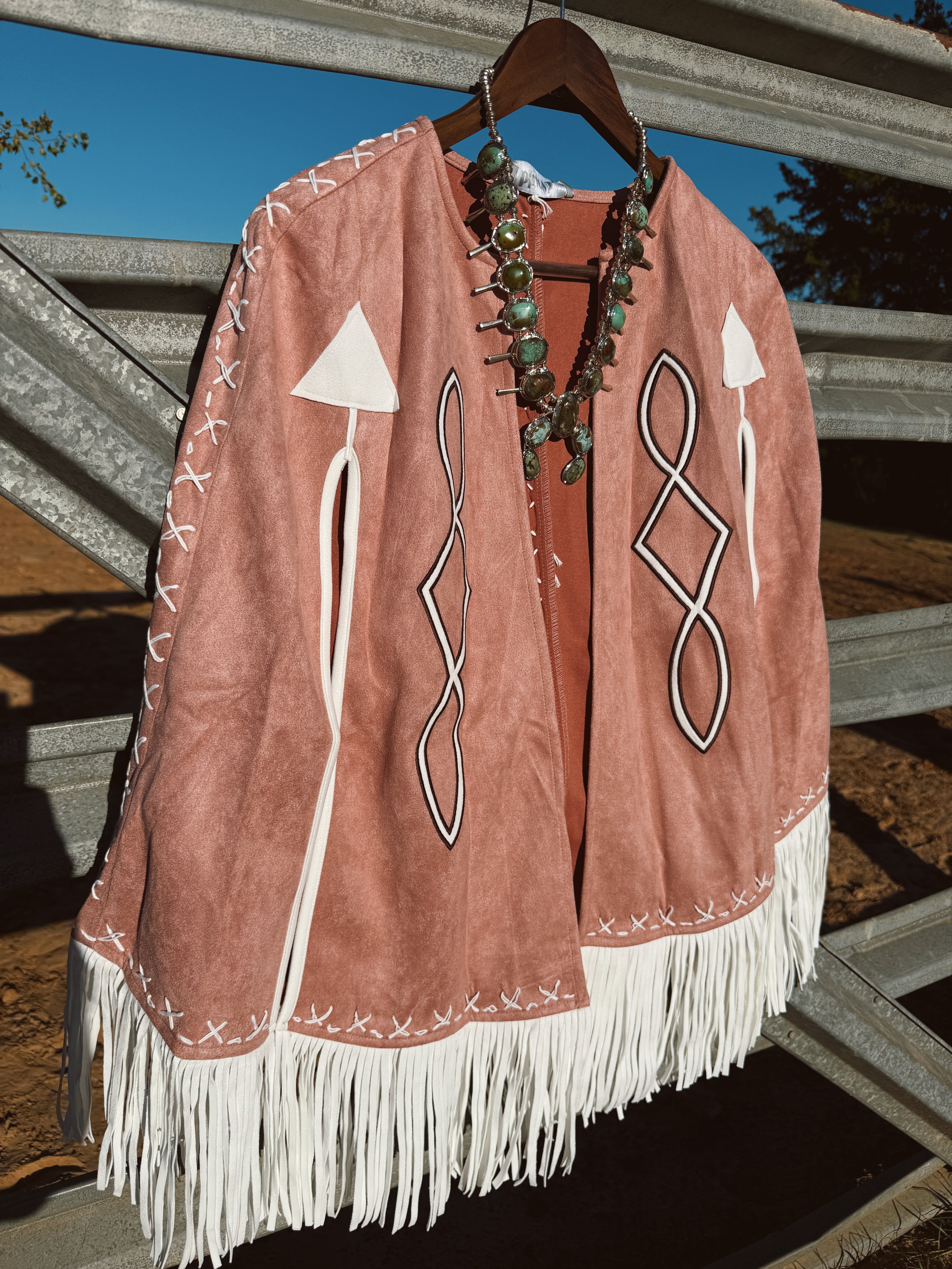 The Clancy Cape - Pink