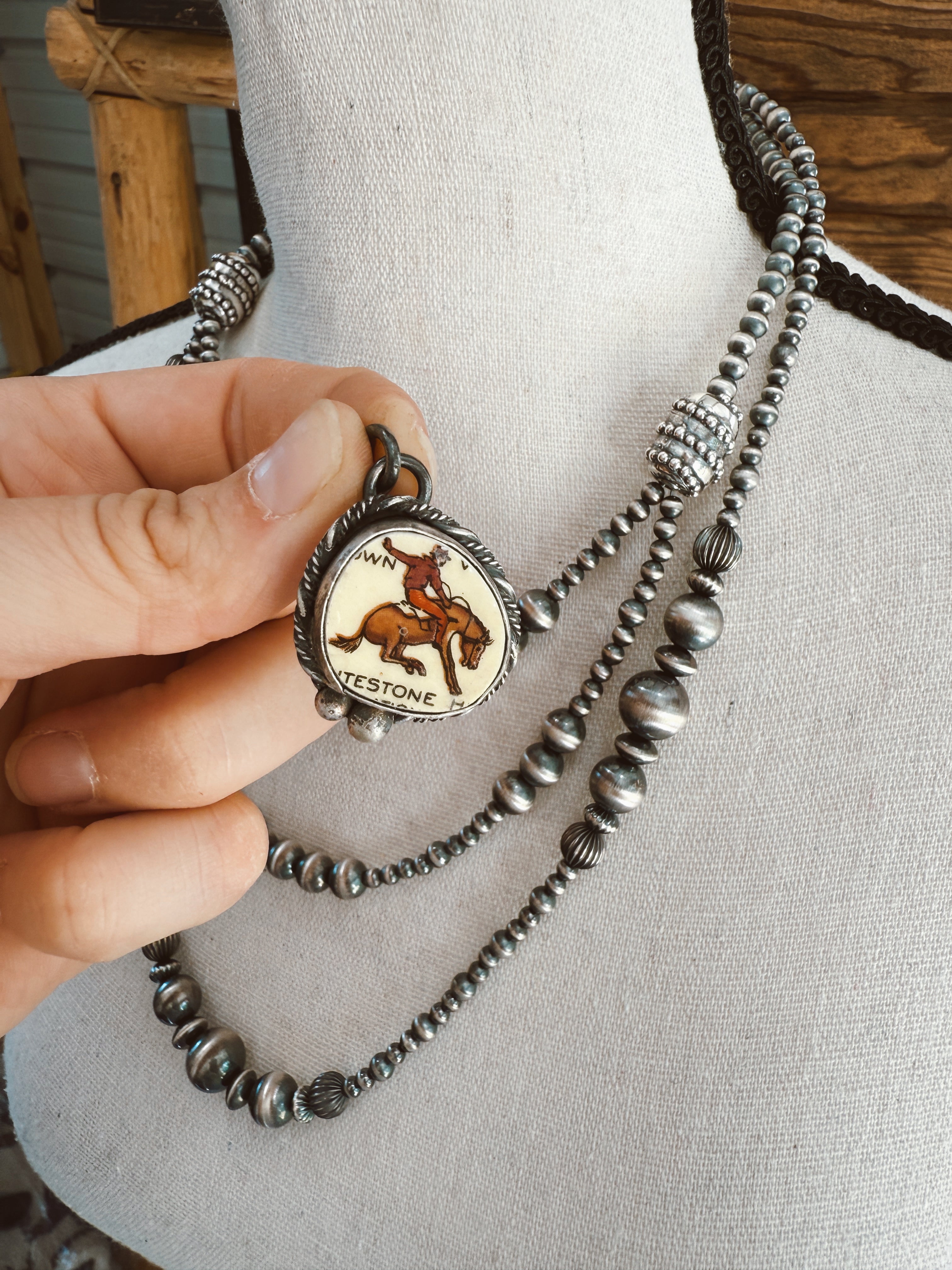 The Reiner Pendant