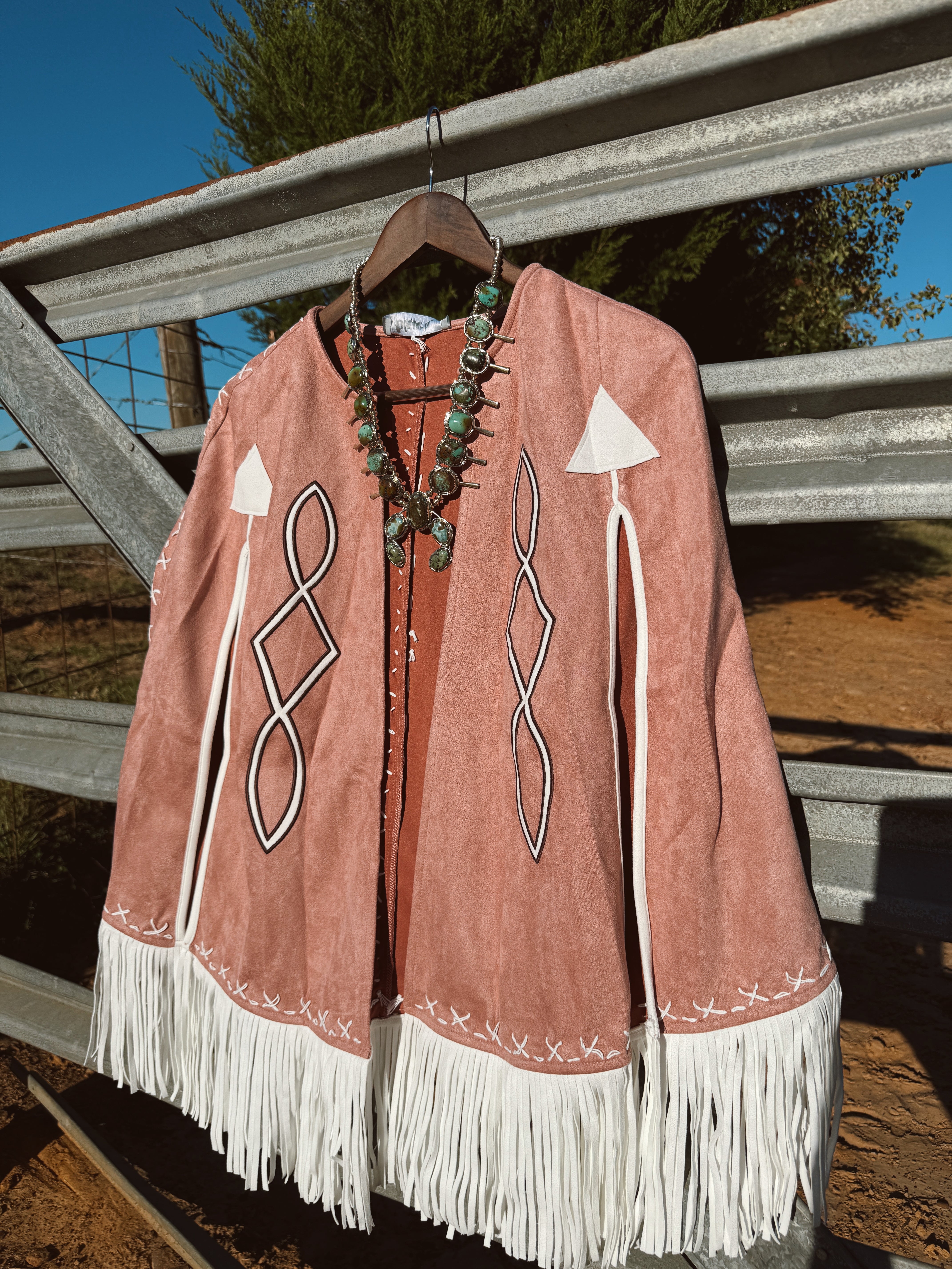 The Clancy Cape - Pink