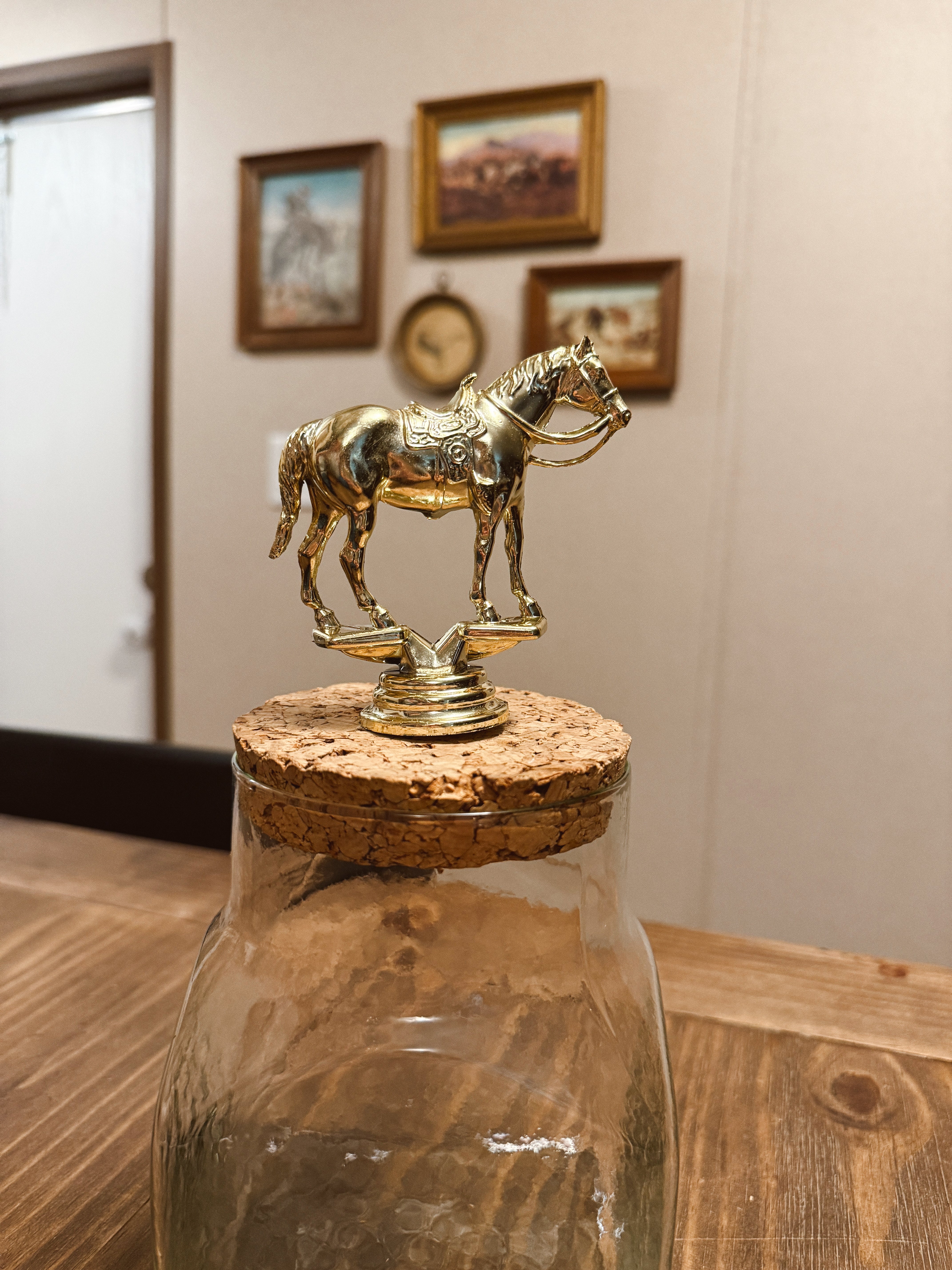 The Vintage Saddled Horse Topper