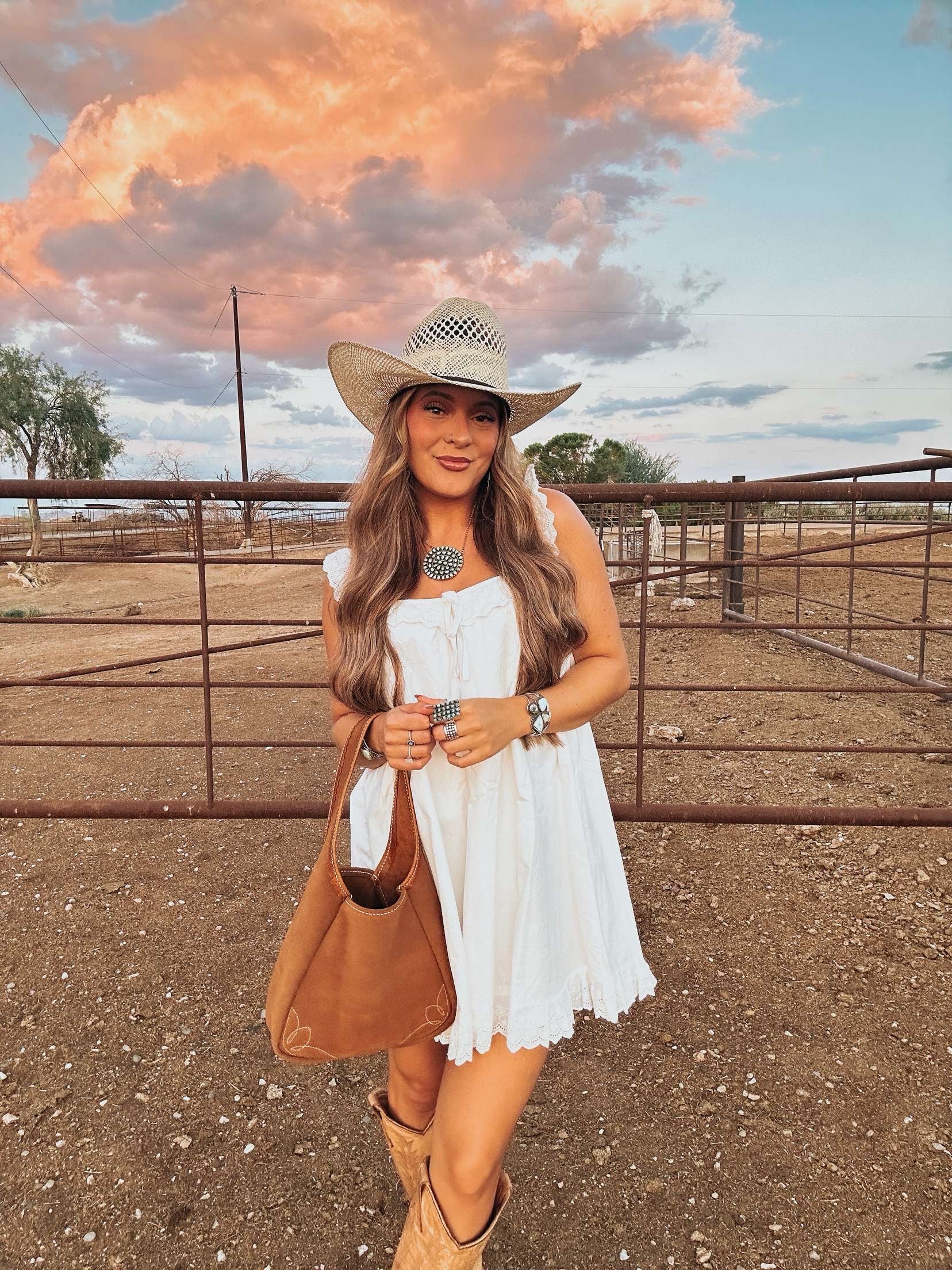 The Maddog Leather Hobo Purse - Camel