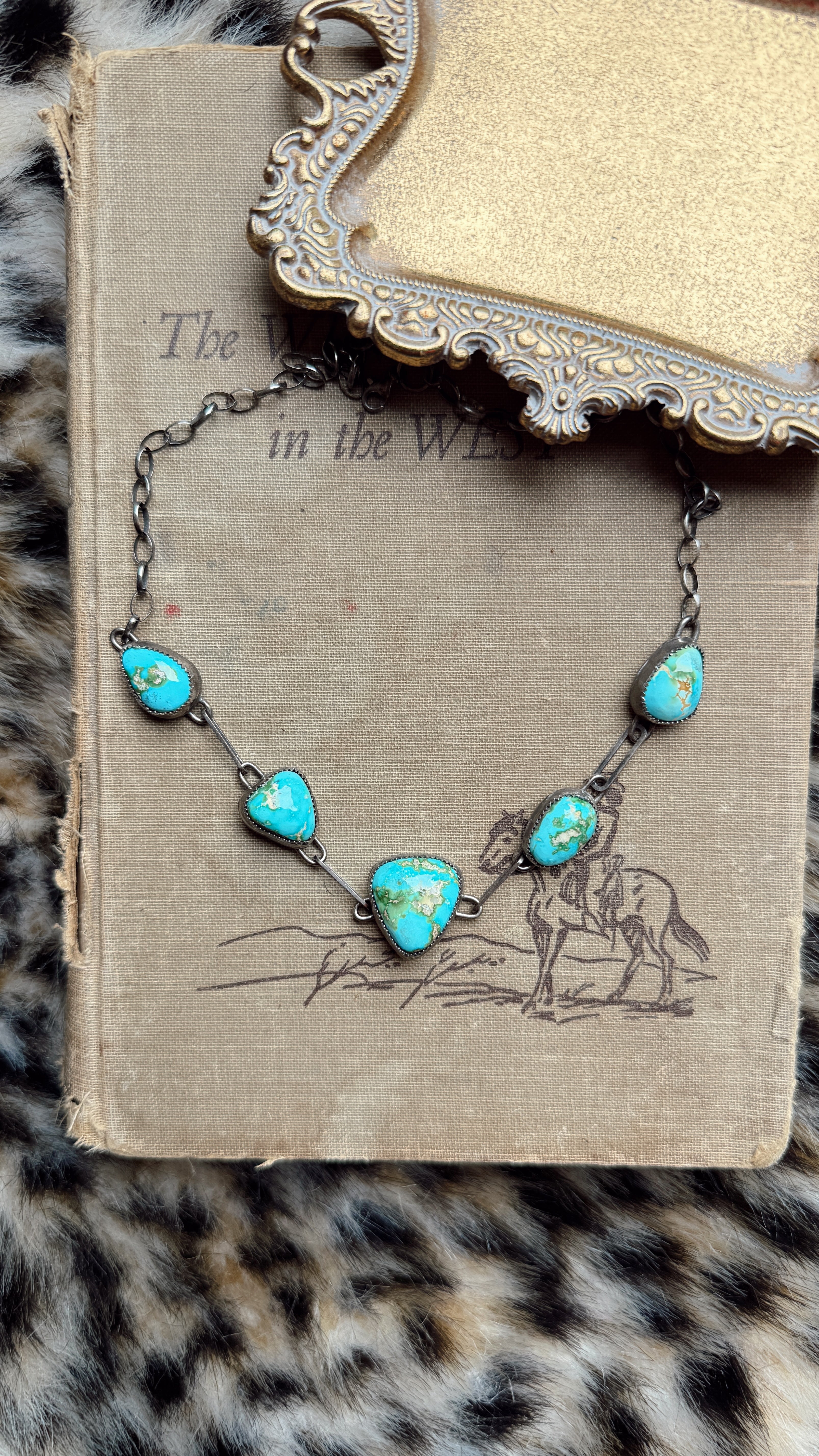 The Sonoran Choker