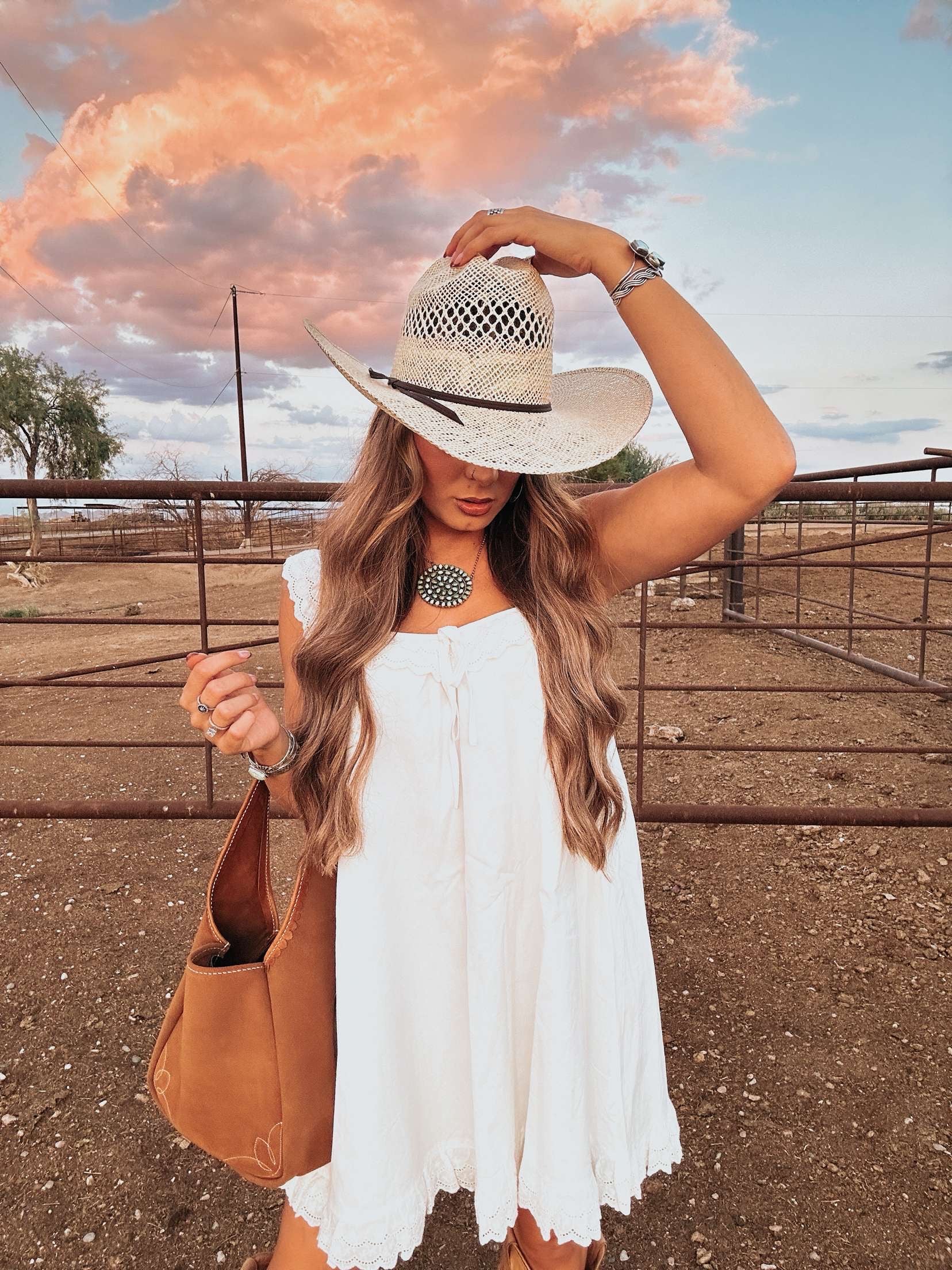 The Maddog Leather Hobo Purse - Camel