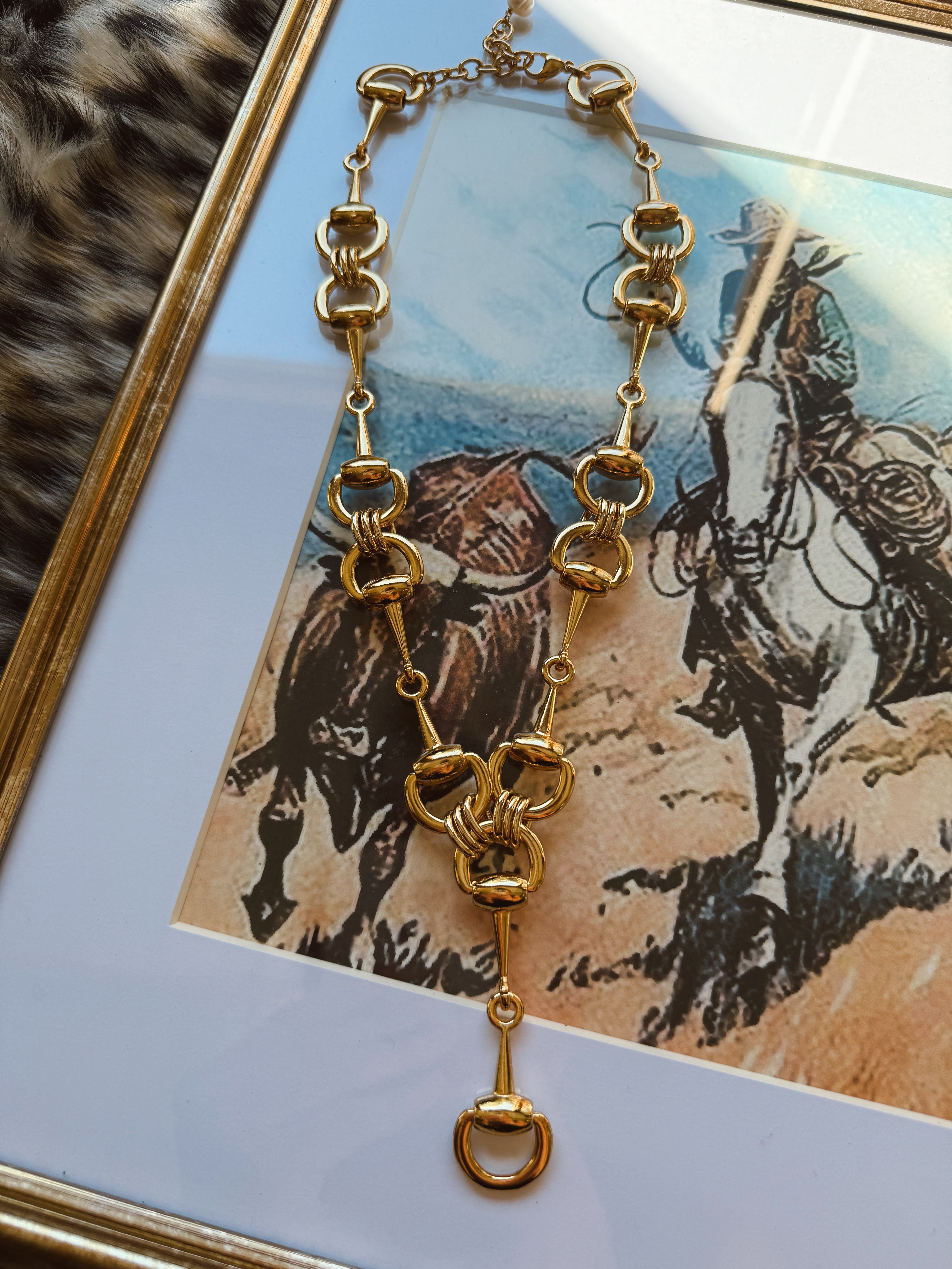 The Snaffle Bit Lariat Necklace - Gold