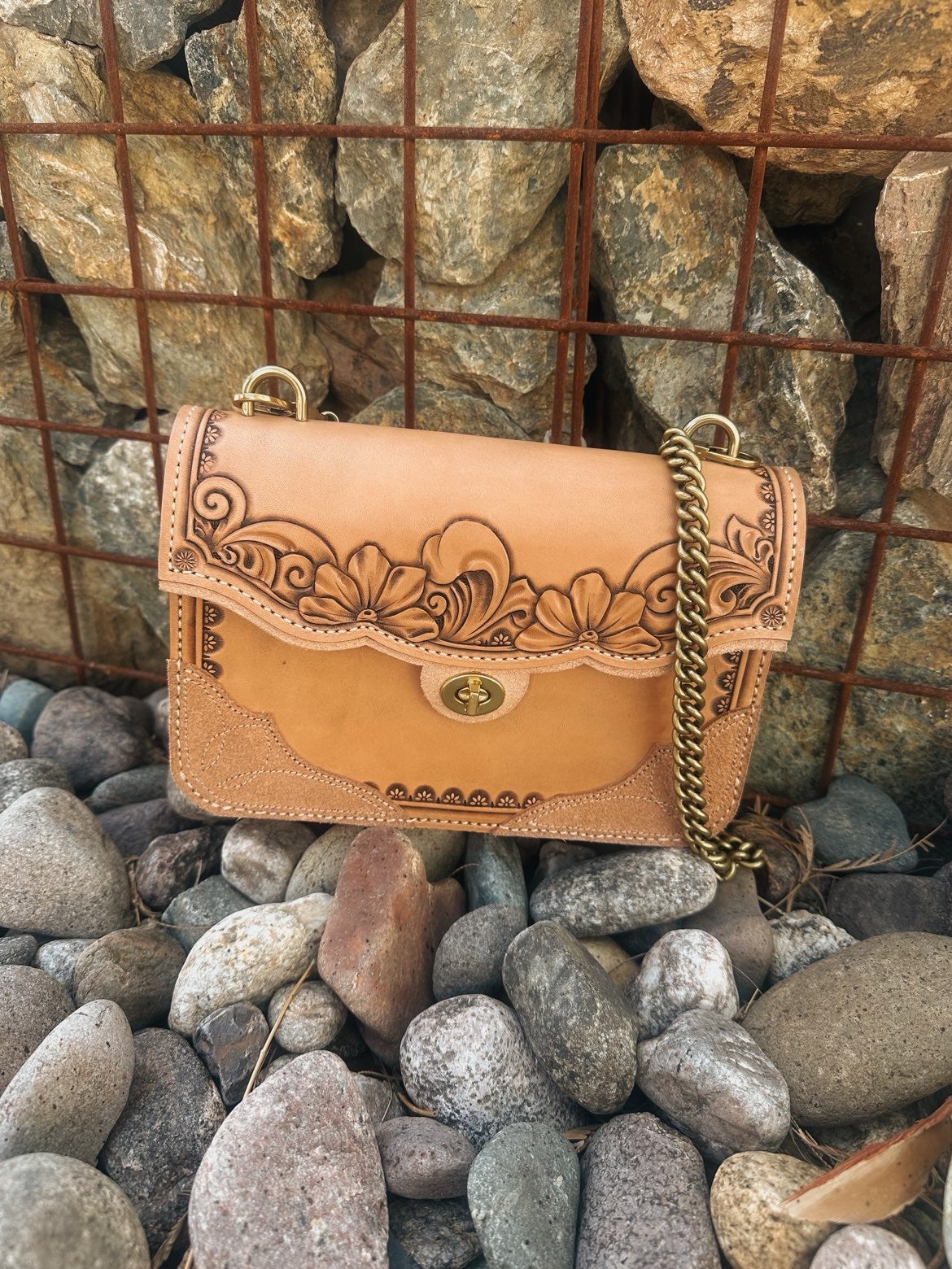 The Maddog Leather Clancy Purse