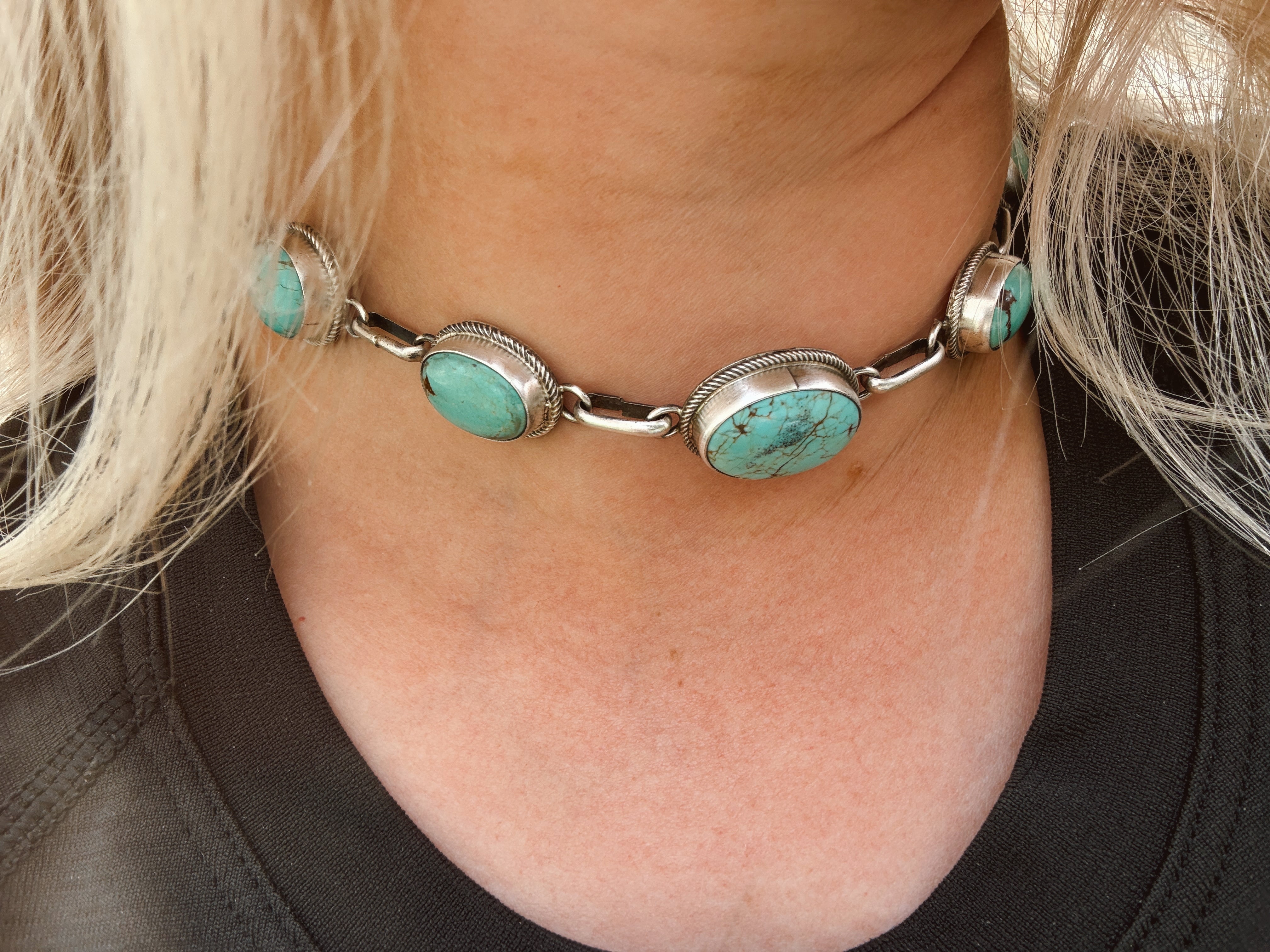 The Salm Choker