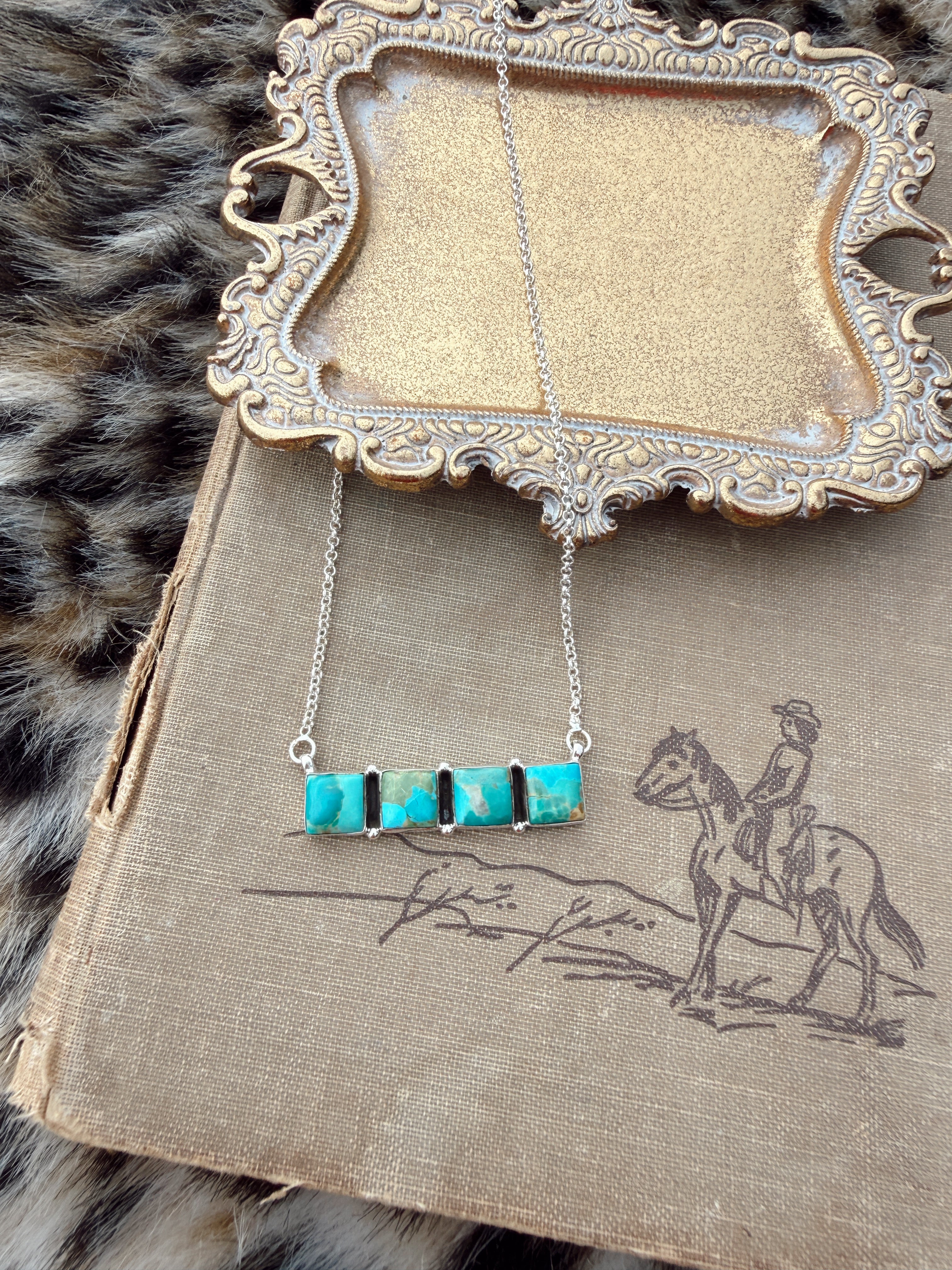 The Joni Necklace