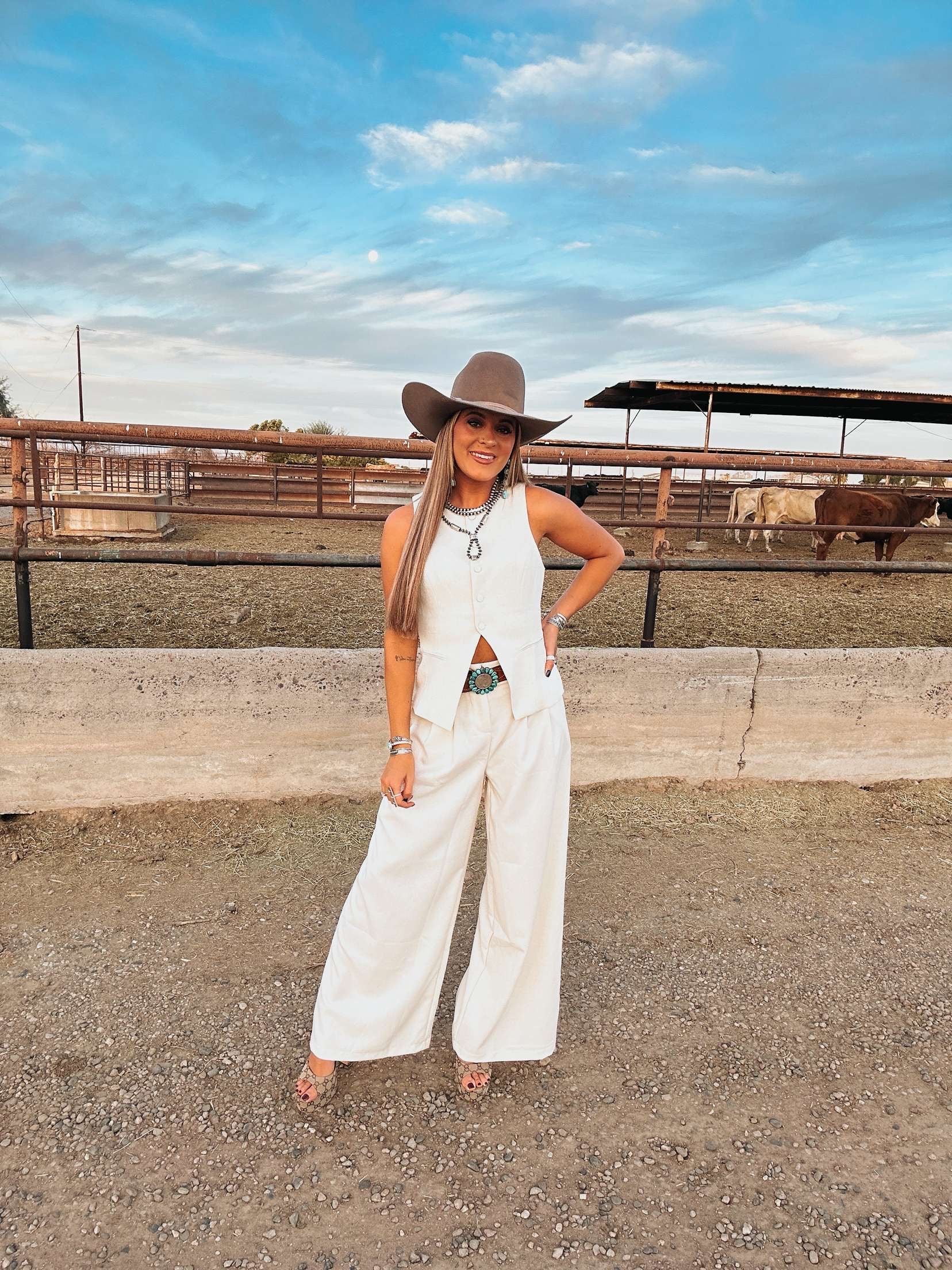 The Chantell Linen Pants