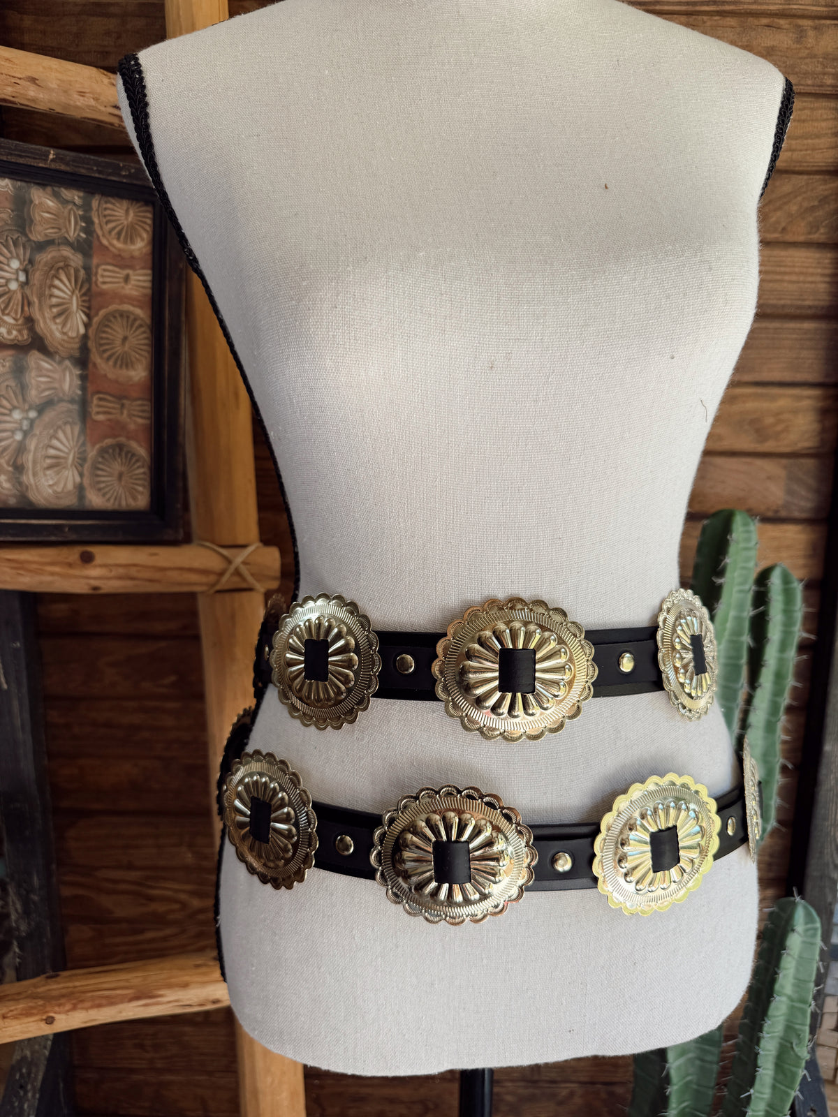 Vintage Goldtone Concho Western Belt Brown w/ Copper Concho - DA3668 – STONE FEATHER ROAD main image 4