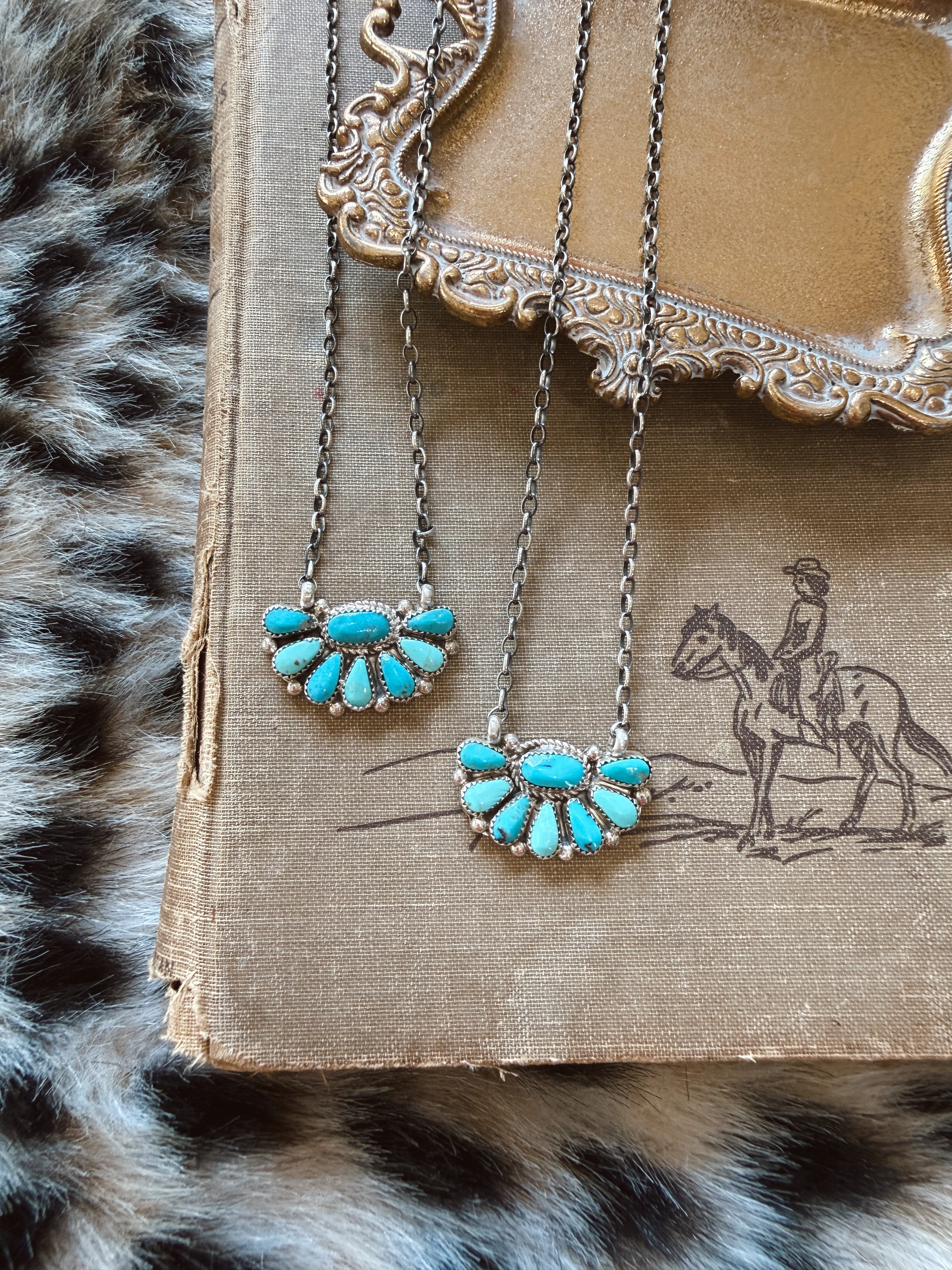 The Annie Necklace
