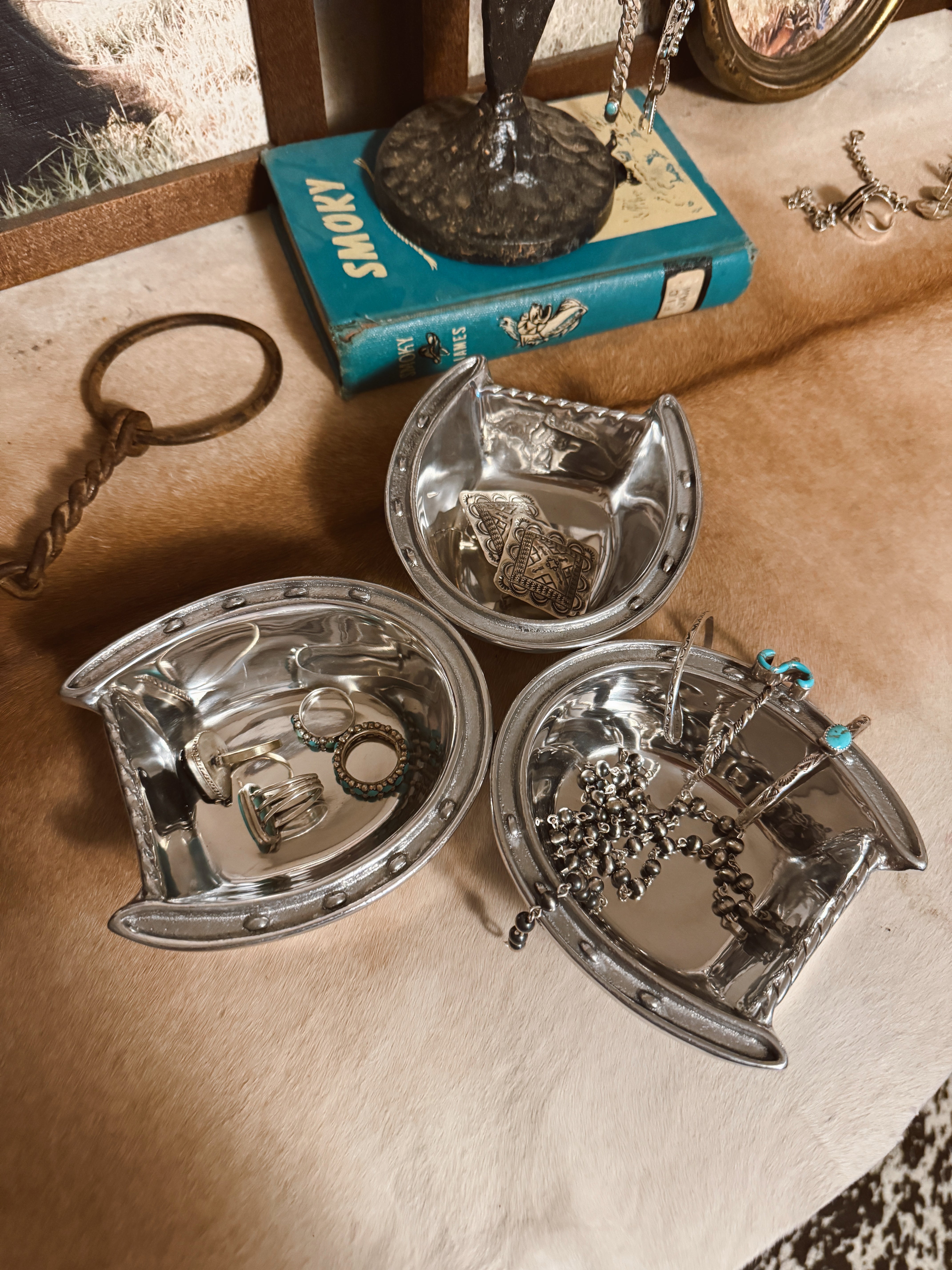 The Tres Horseshoe Bowl