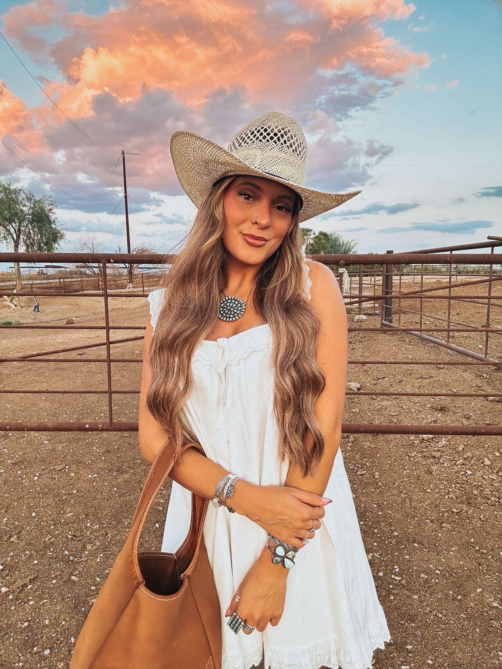 The Maddog Leather Hobo Purse - Camel