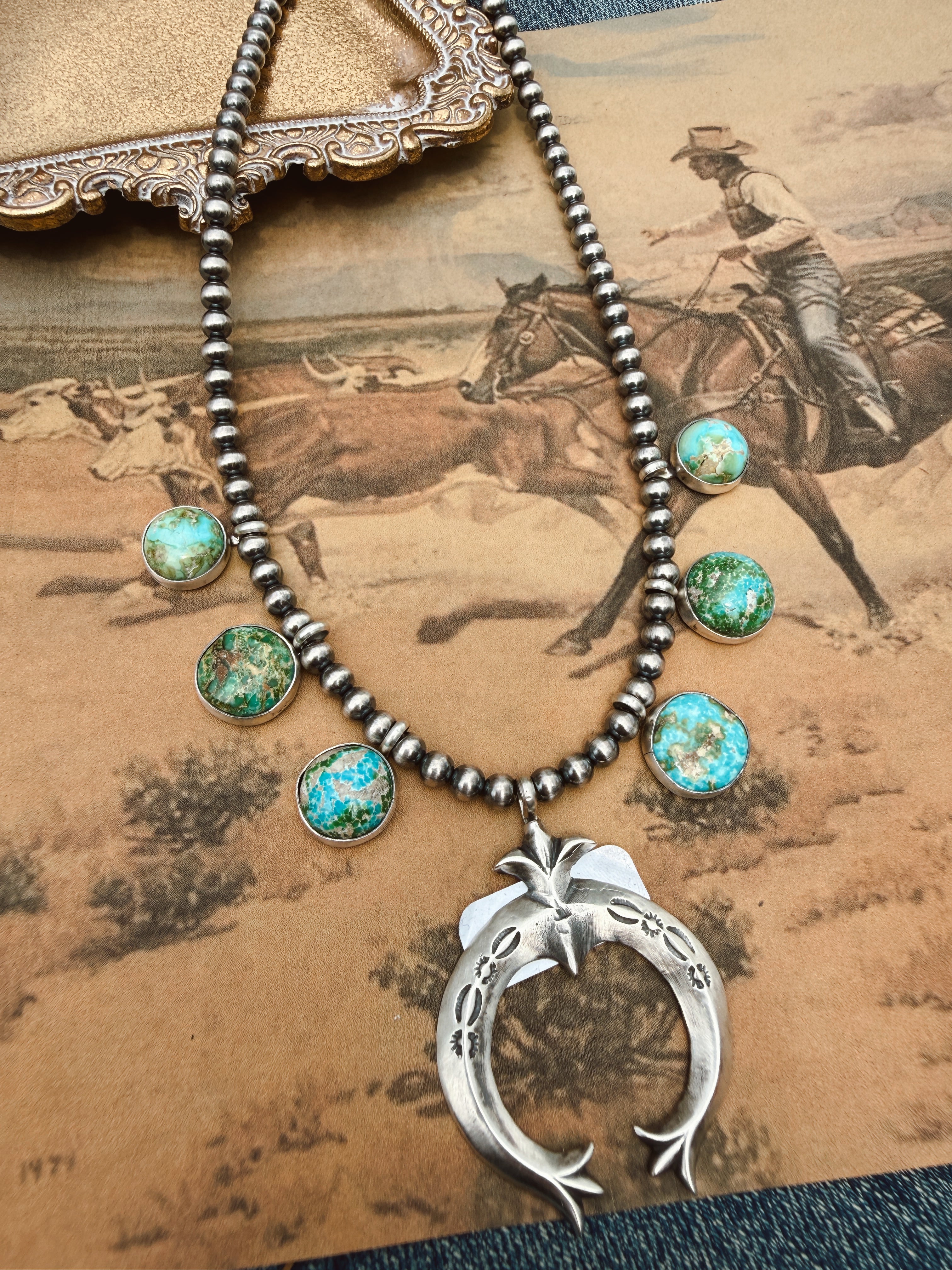 The Glen Necklace