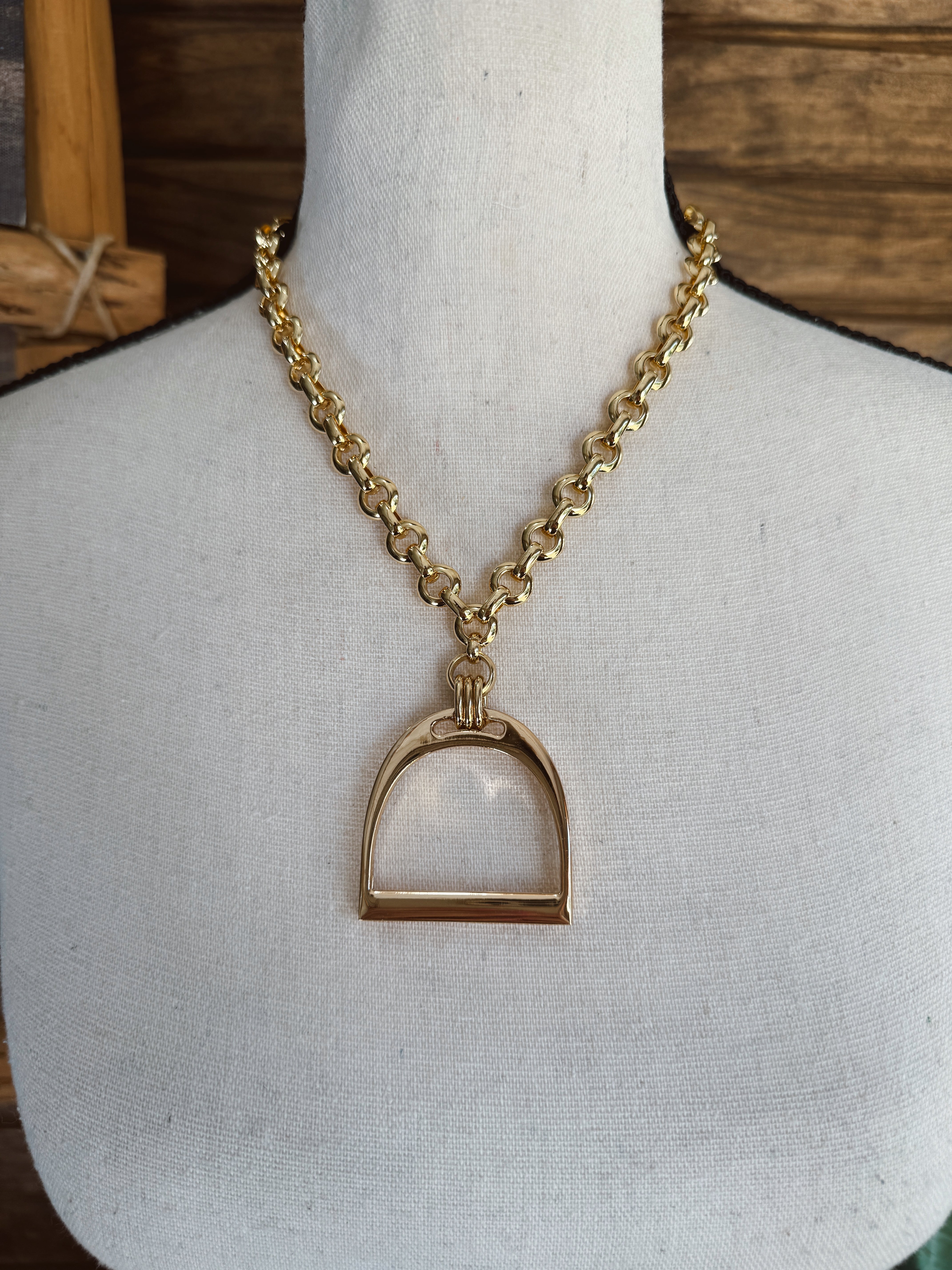 The Stirrup Necklace - Gold