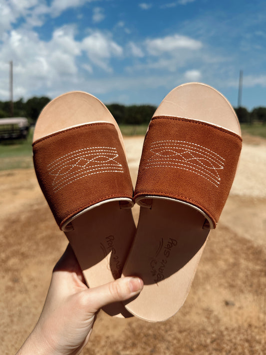 The Boot Stitch Sandal - Rust/Cream