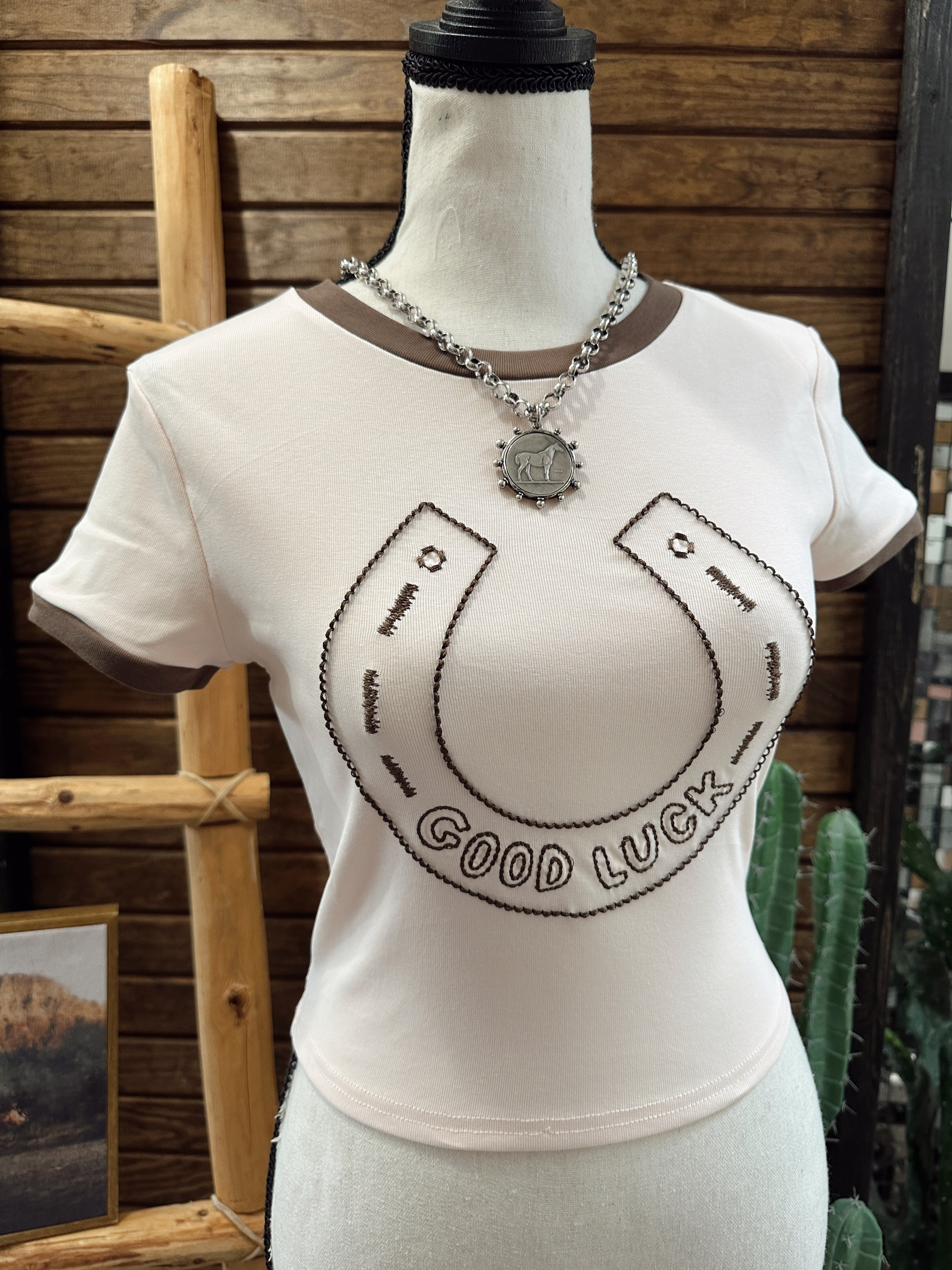 The Horseshoe Tee - Pale Pink