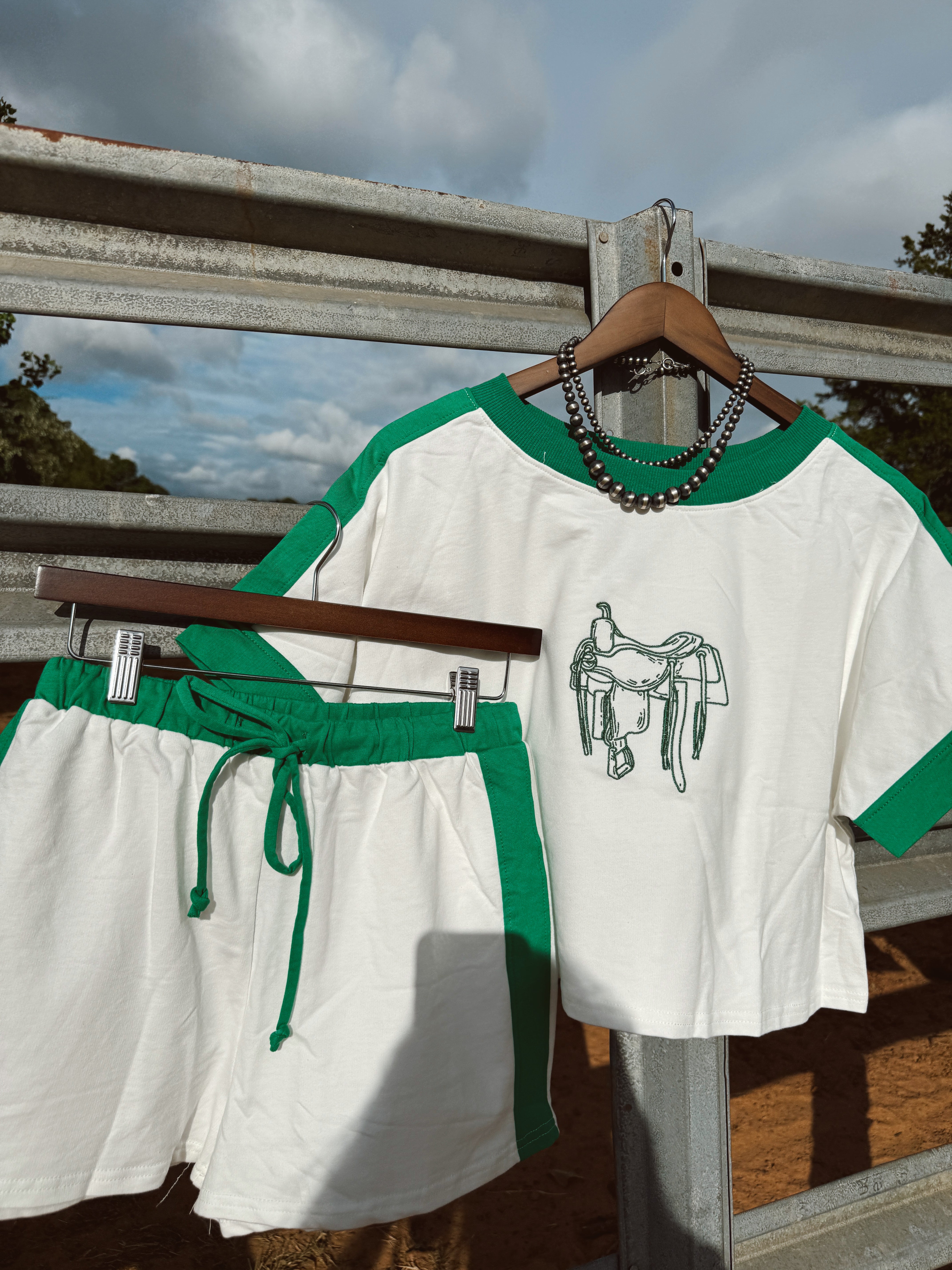 The Saddle Set - Exclusive