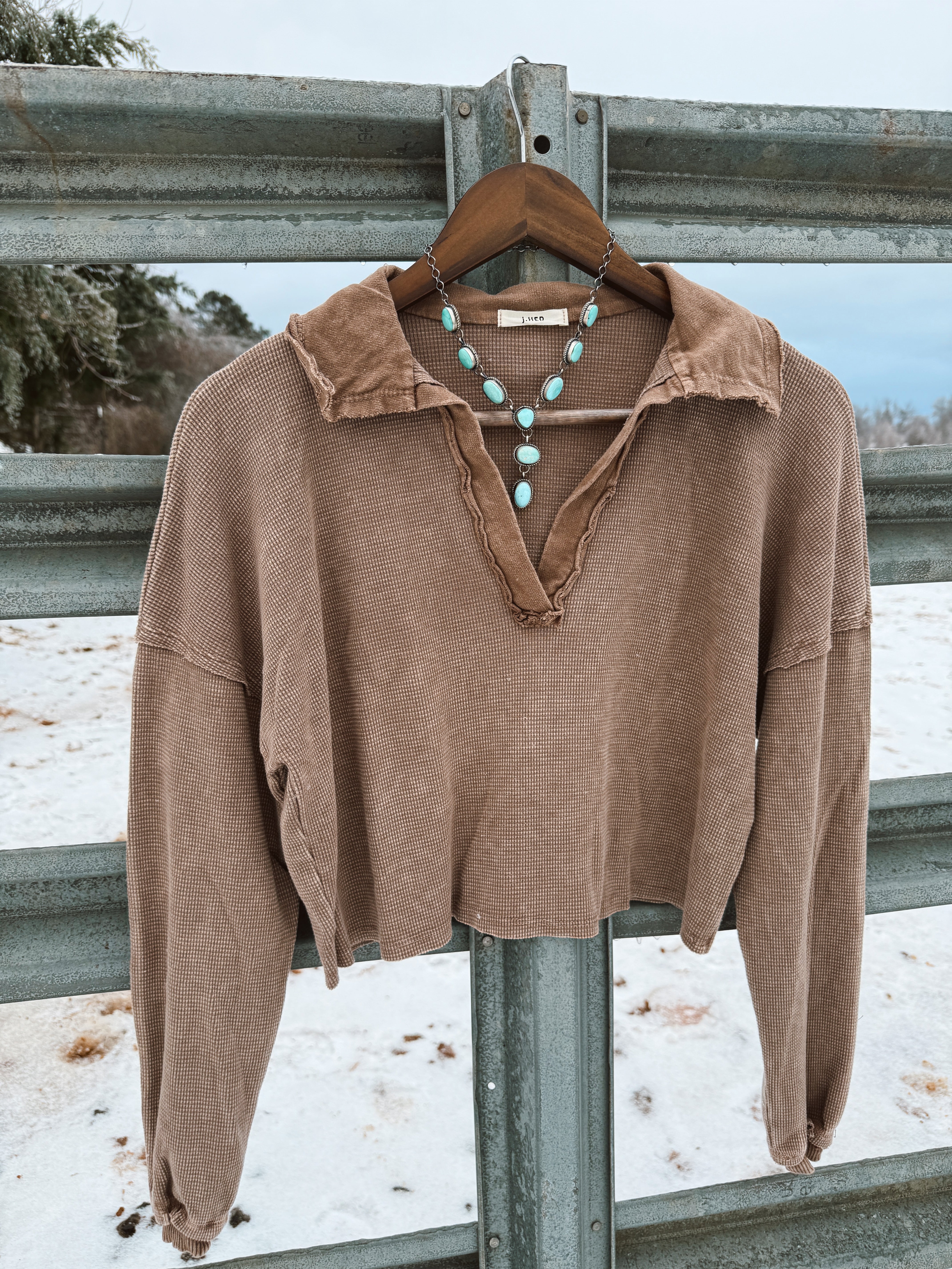 The V Neck Top - Mocha