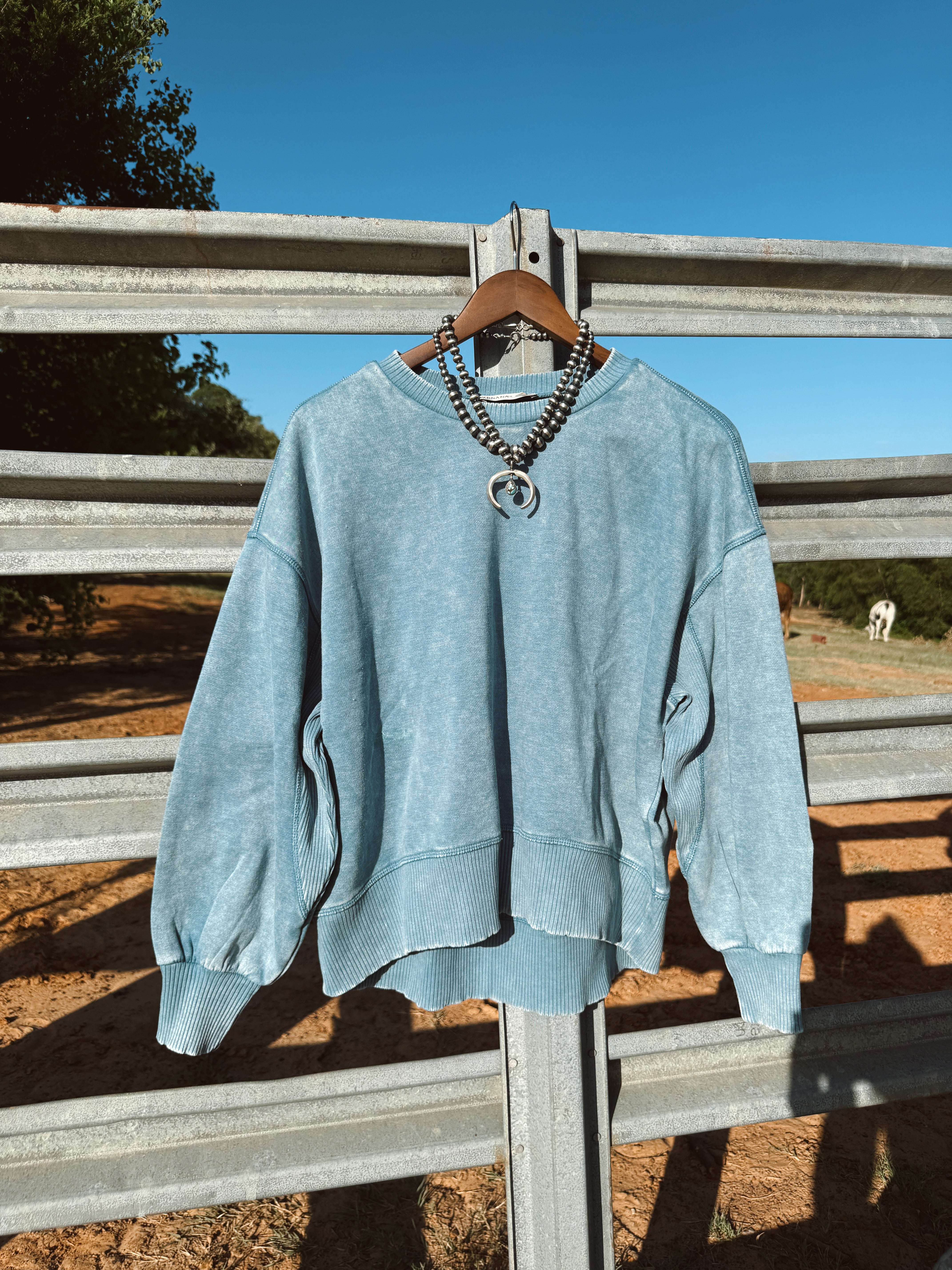 The Pullover Top - Blue