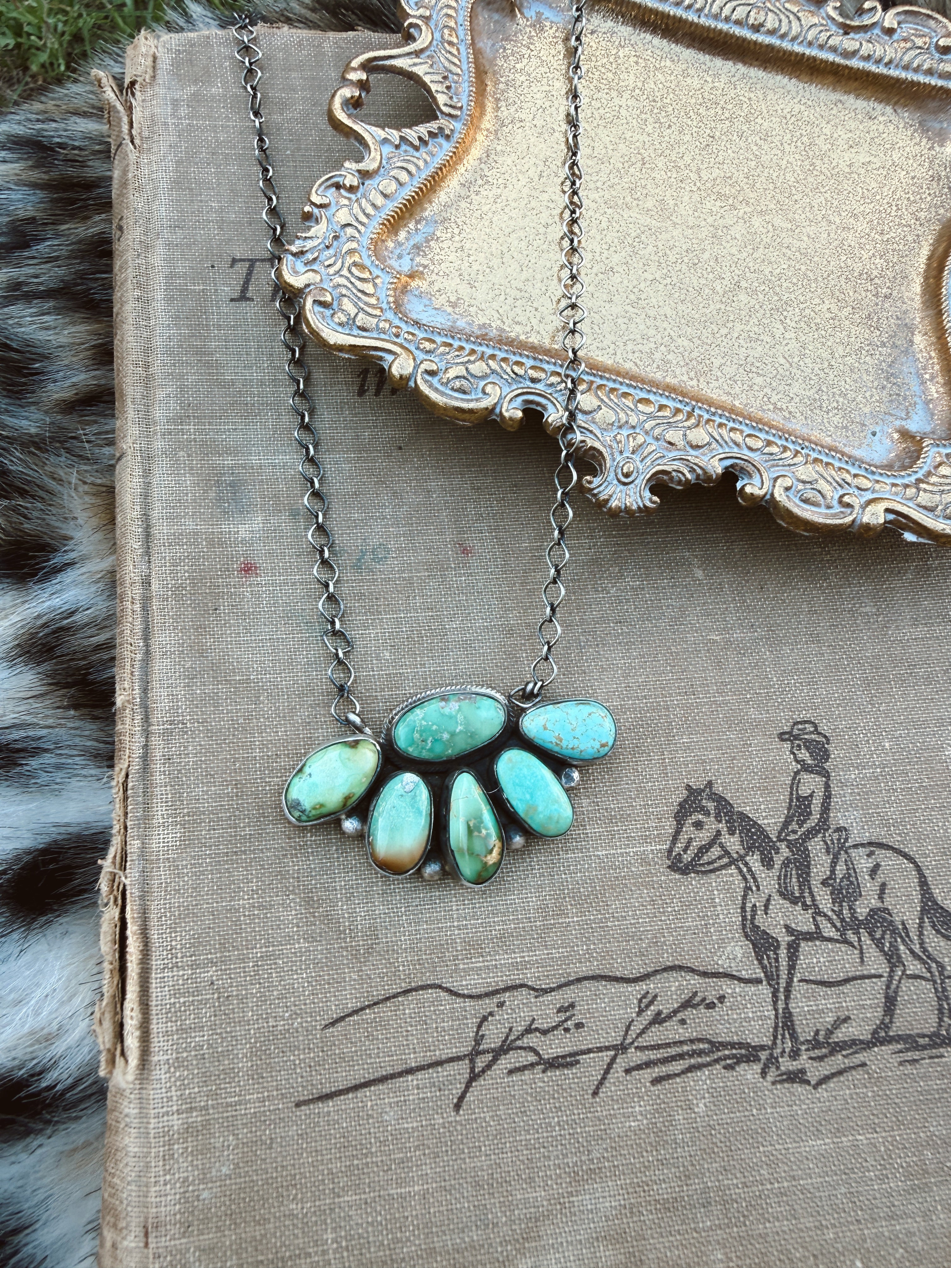 The Loralee Necklace