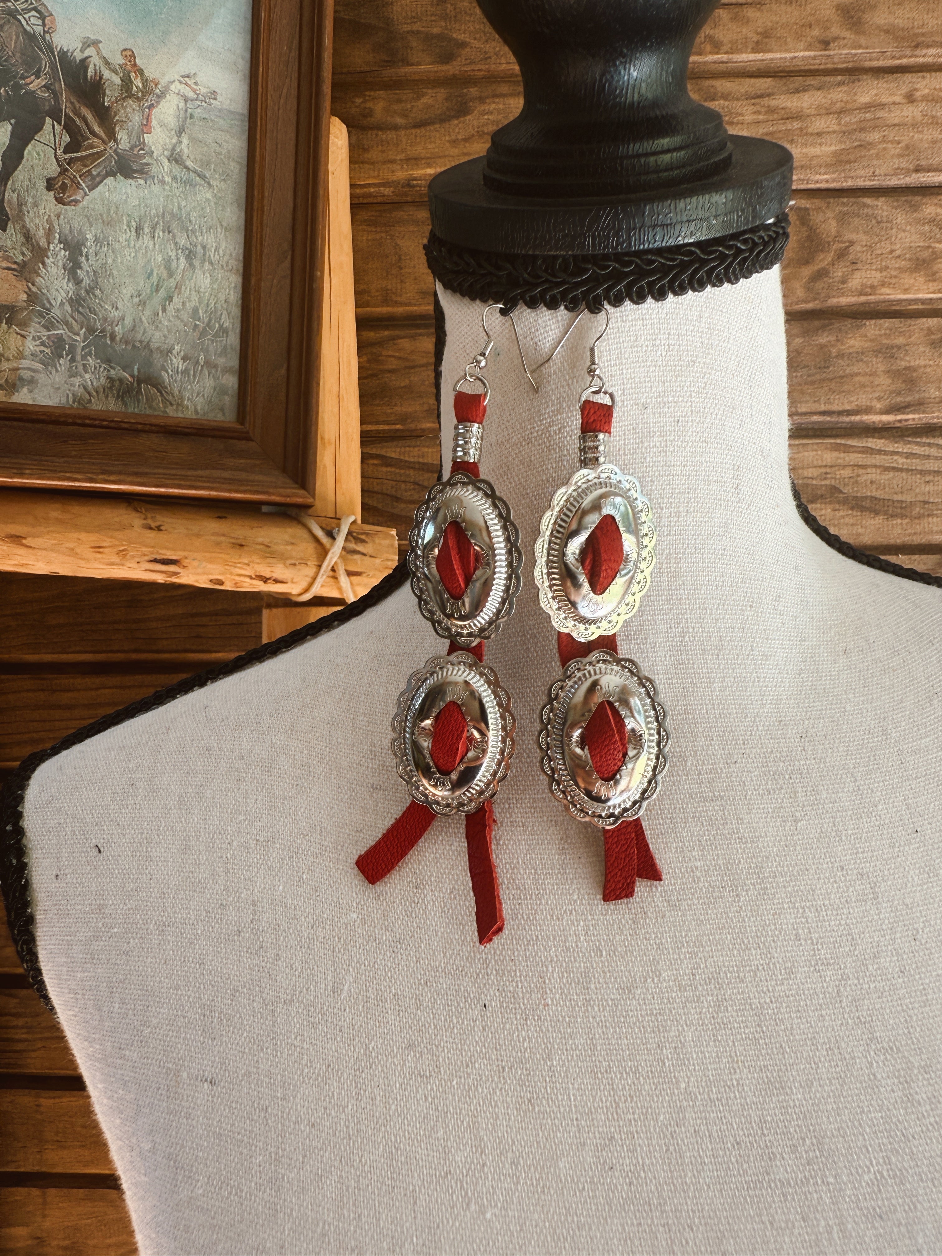 The Concho Earrings - Red