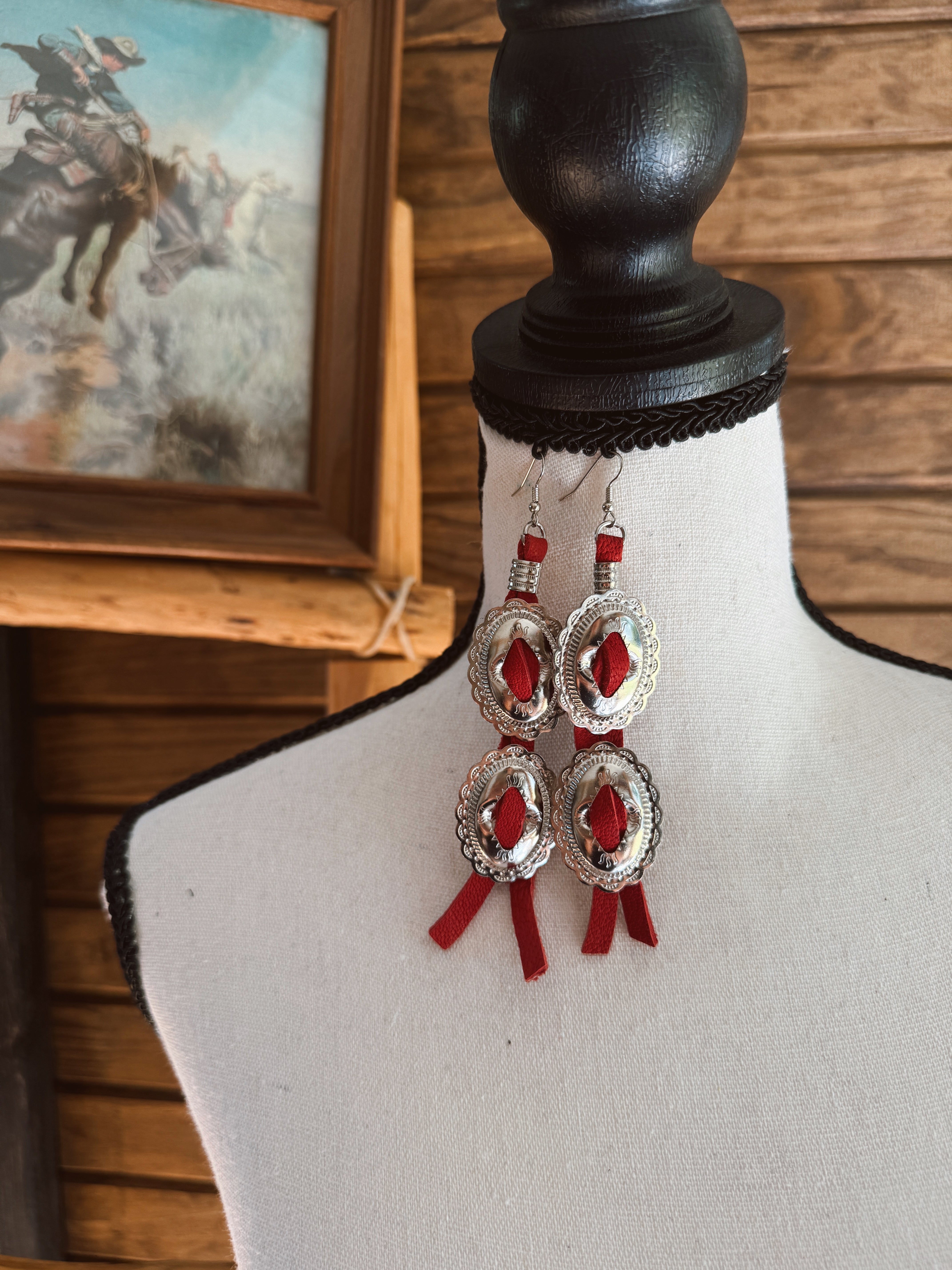 The Concho Earrings - Red