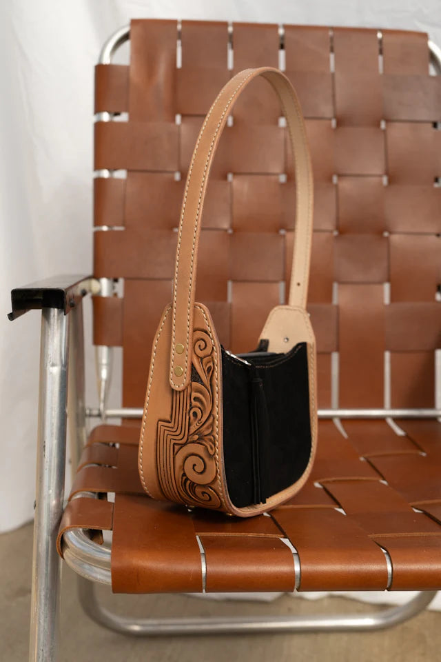 The Maddog Leather Rio Purse - black