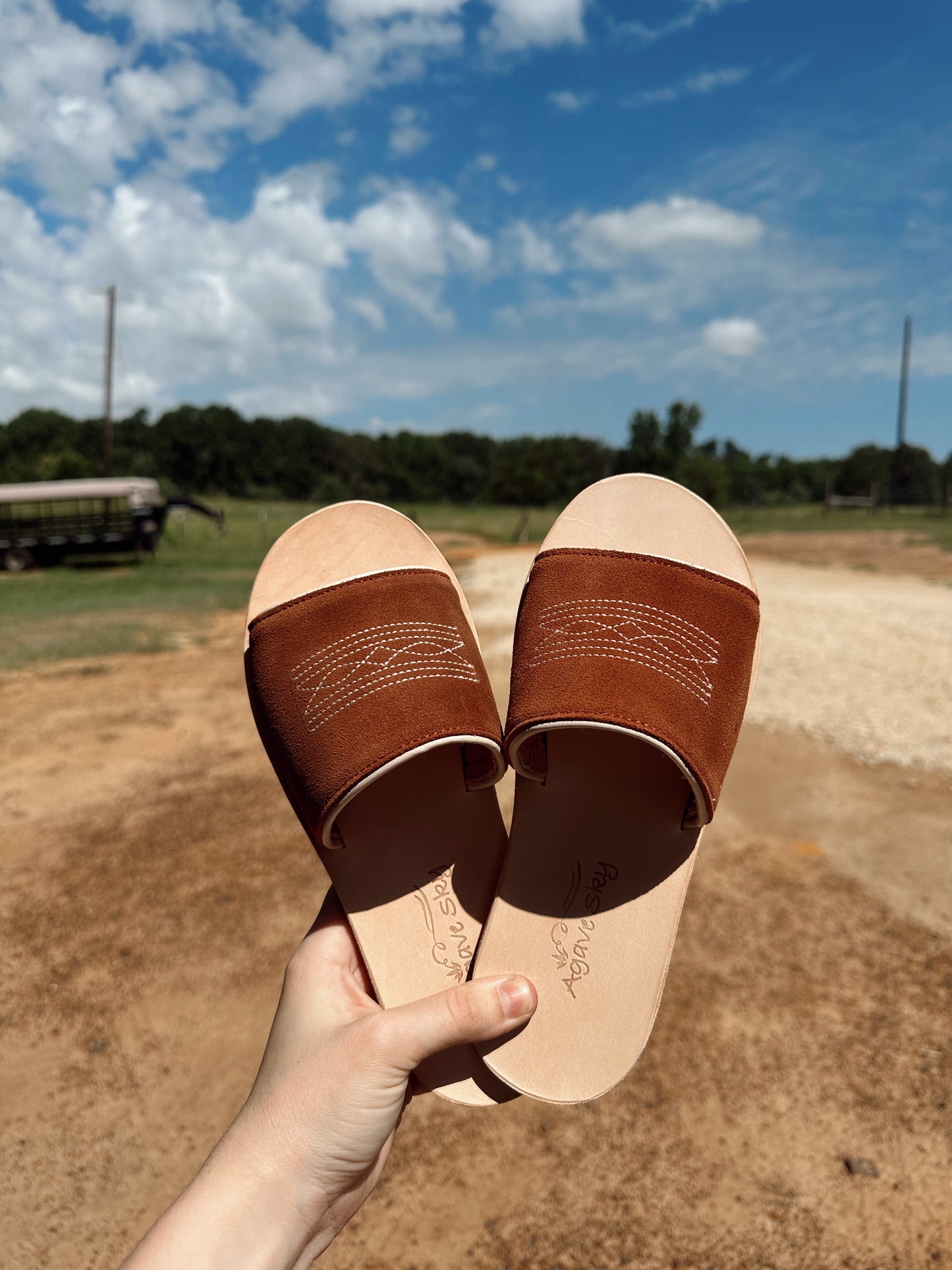 The Boot Stitch Sandal - Rust/Cream