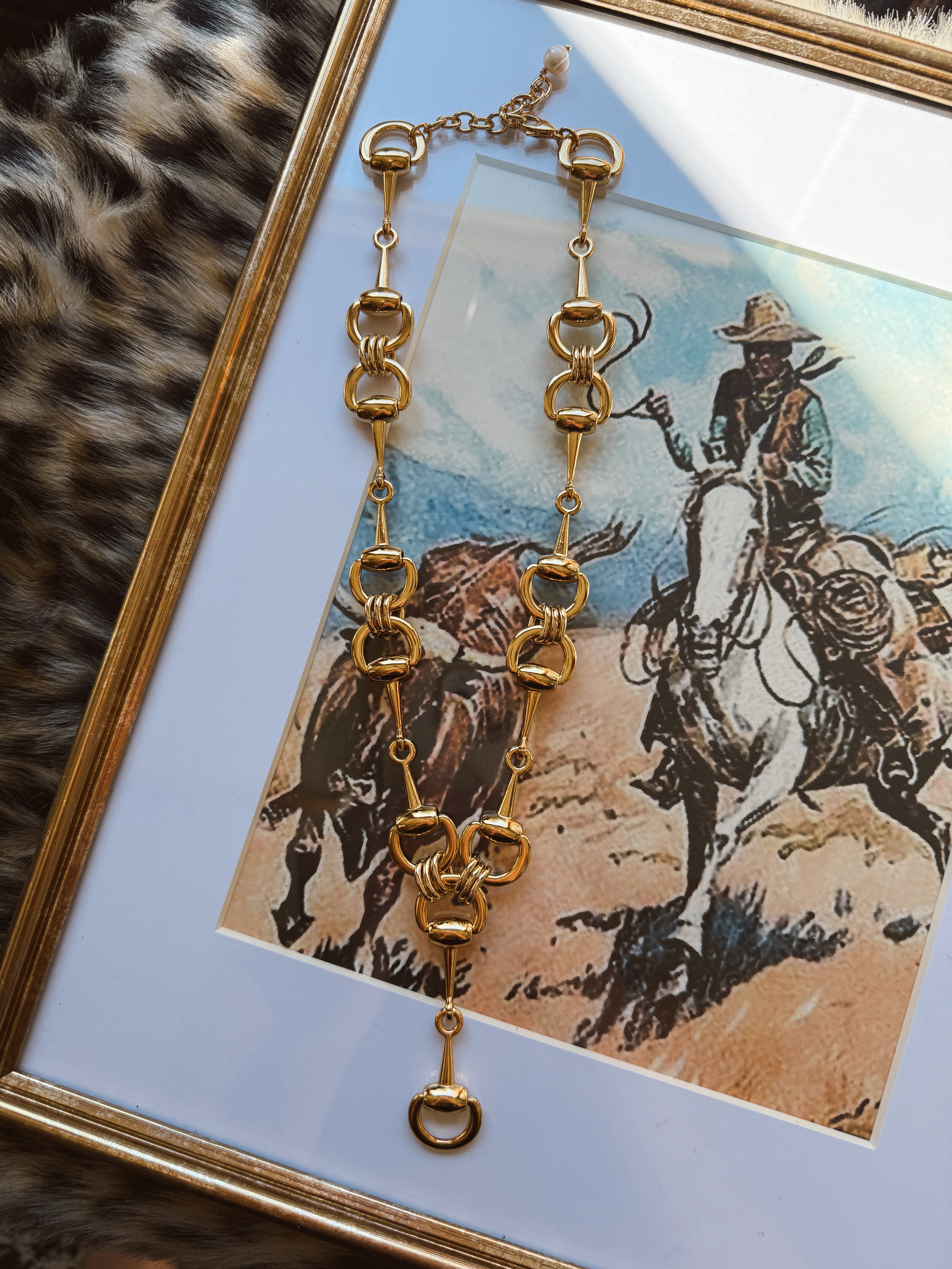 The Snaffle Bit Lariat Necklace - Gold