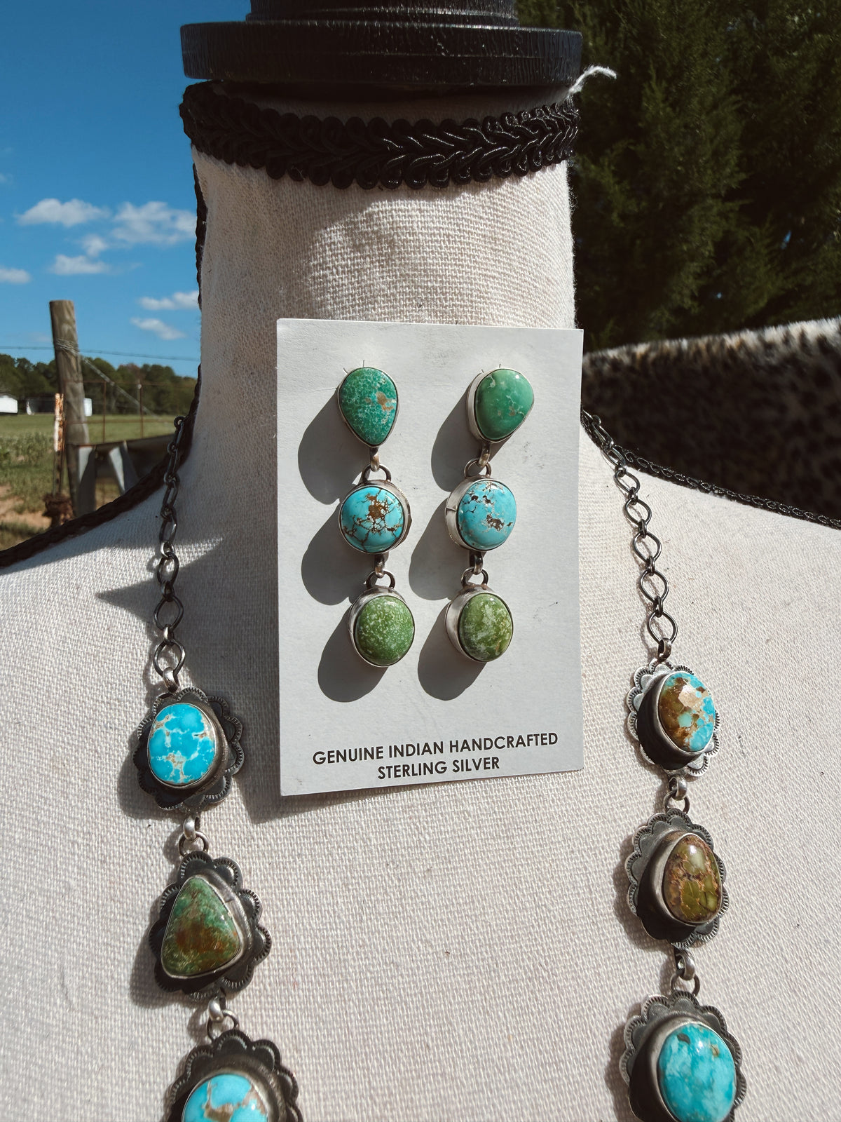 The Lowry Lariat Necklace Set