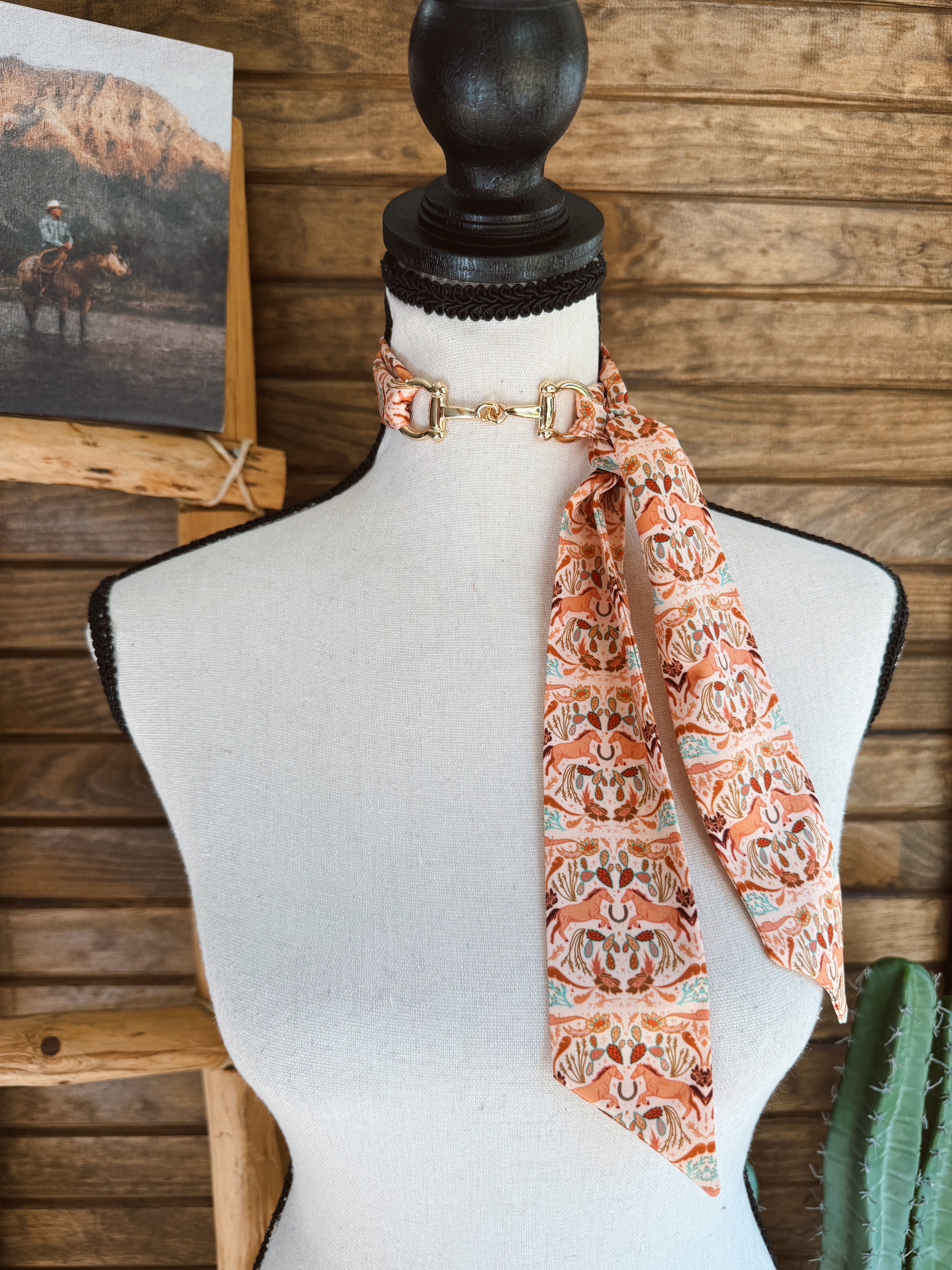 The Snaffle Twilly Accessory - Gold