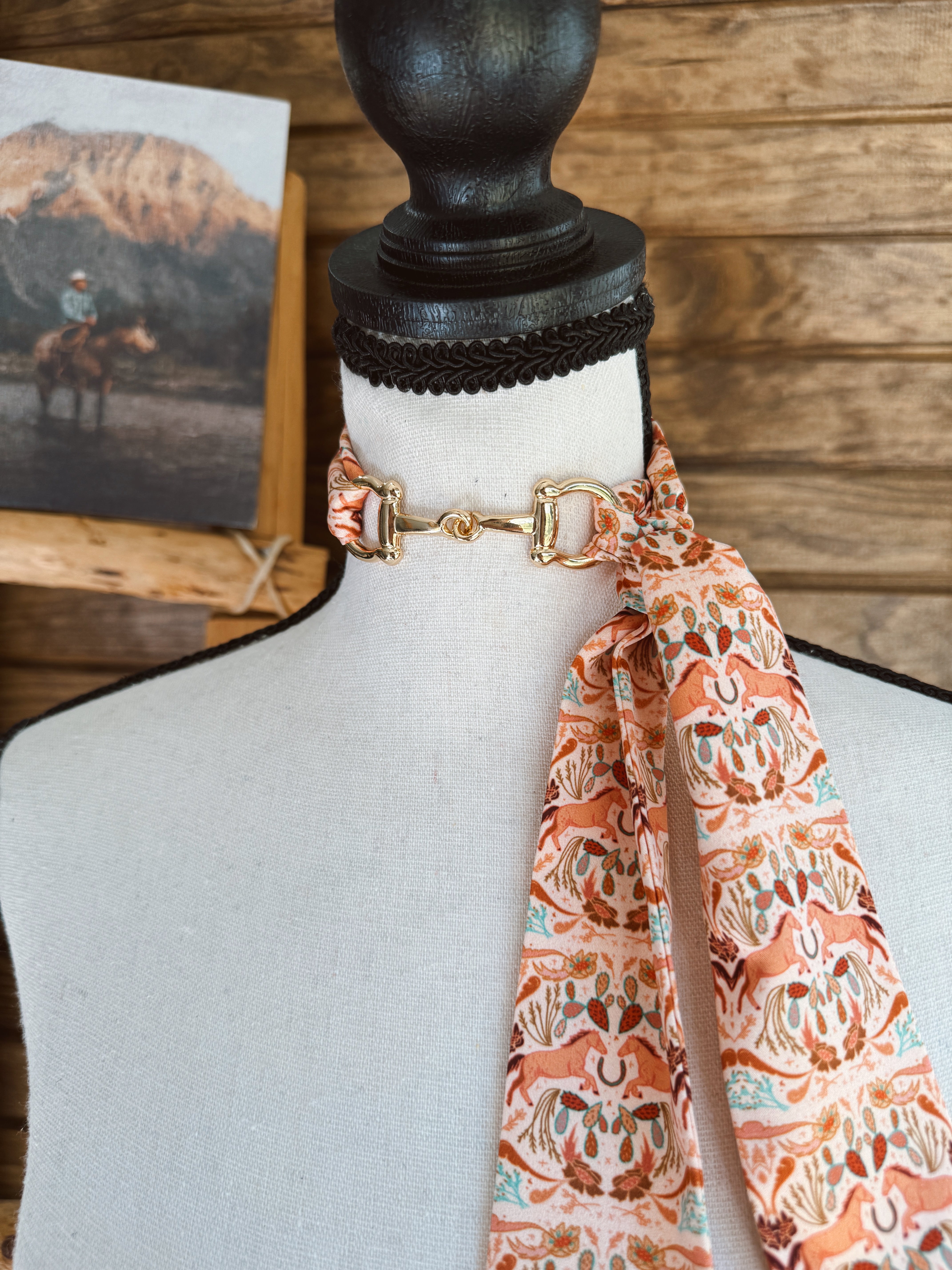 The Snaffle Twilly Accessory - Gold