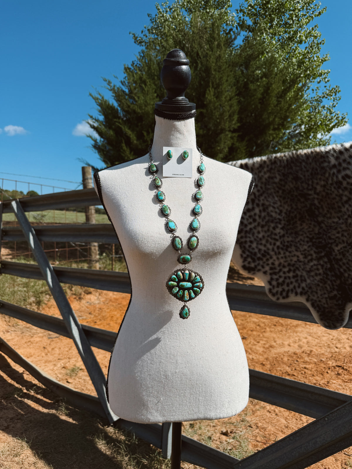 The Reno Lariat Necklace Set