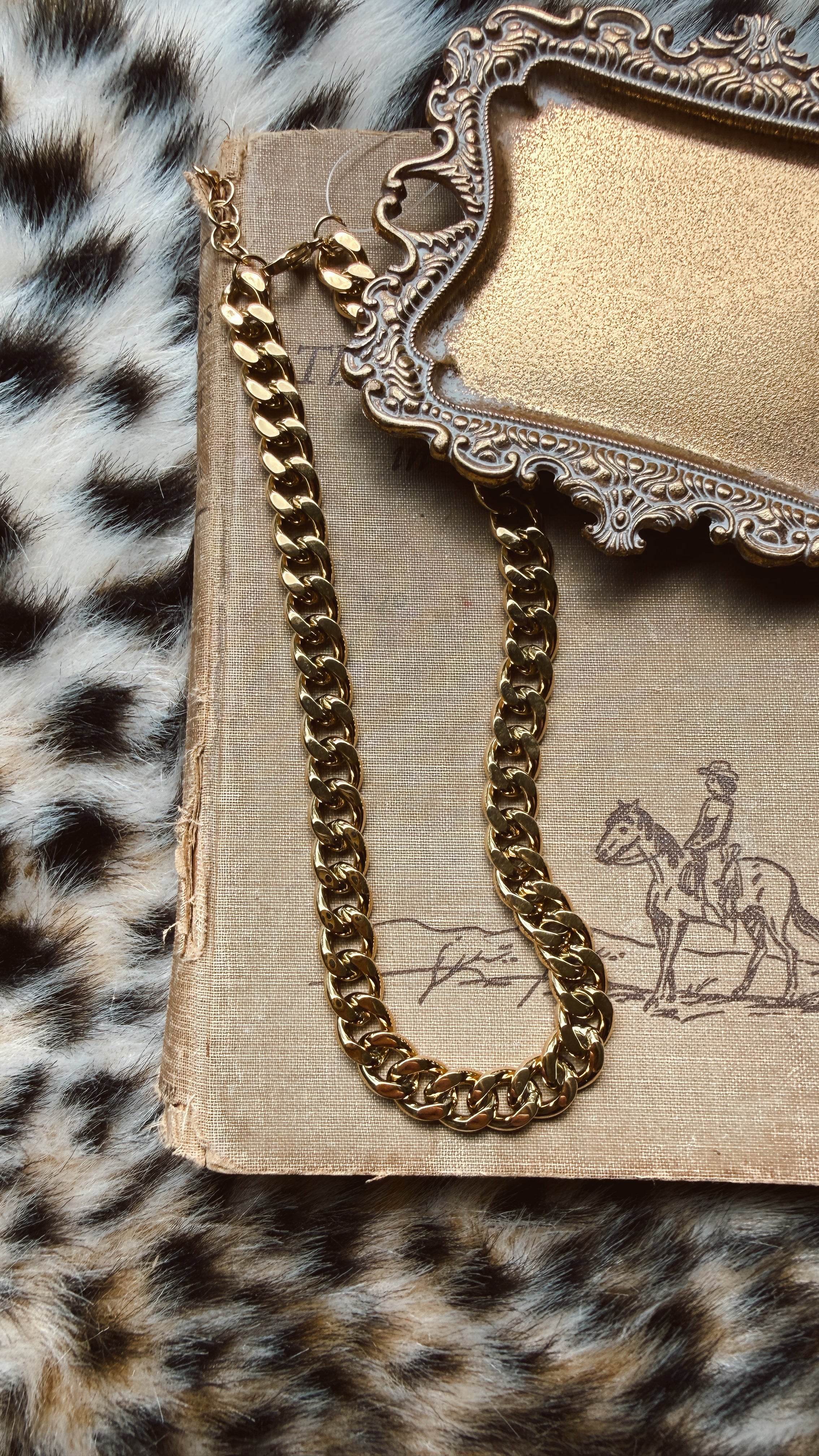 The Chunky Necklace