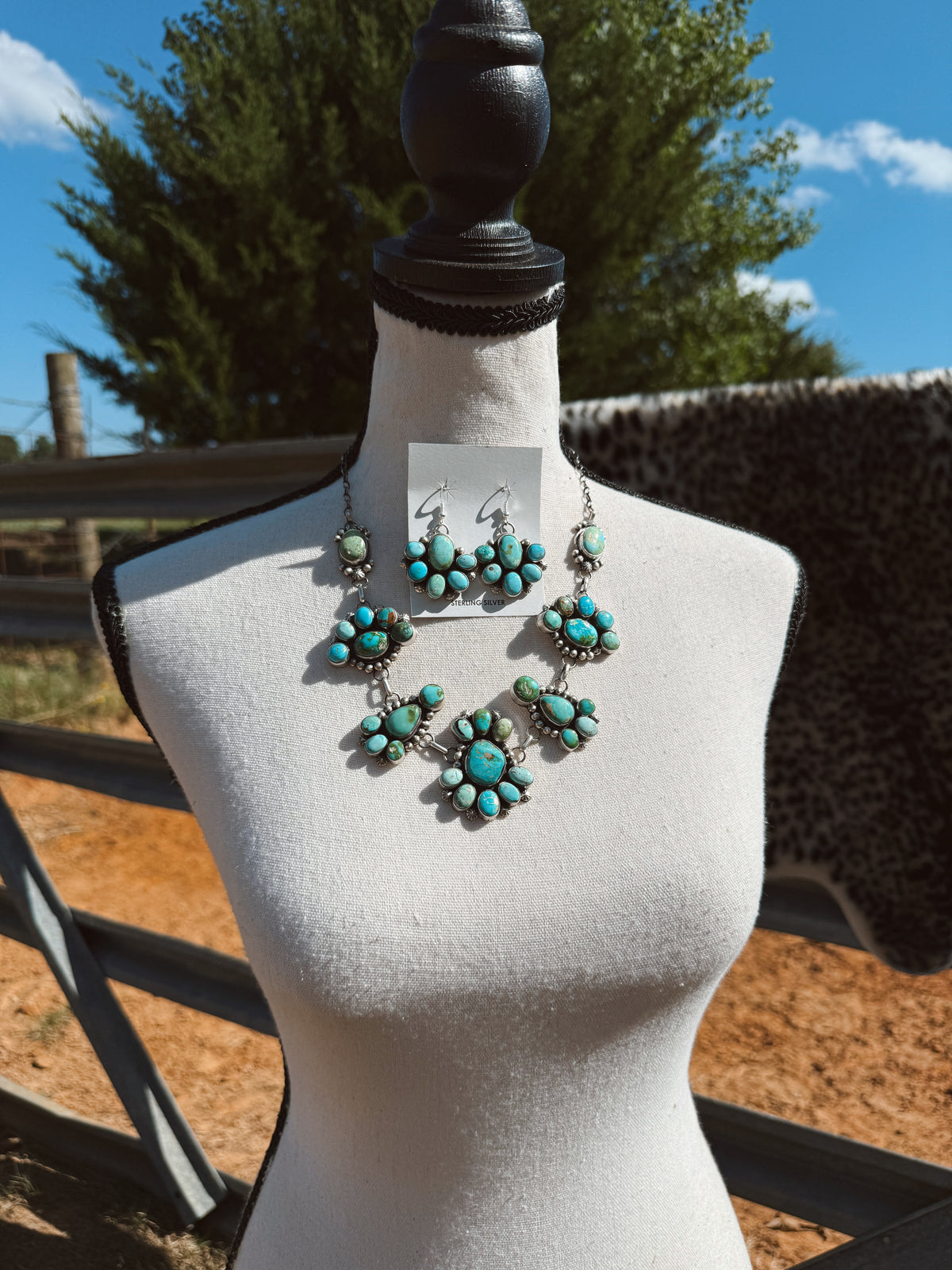 The Trixie Cluster Necklace Set