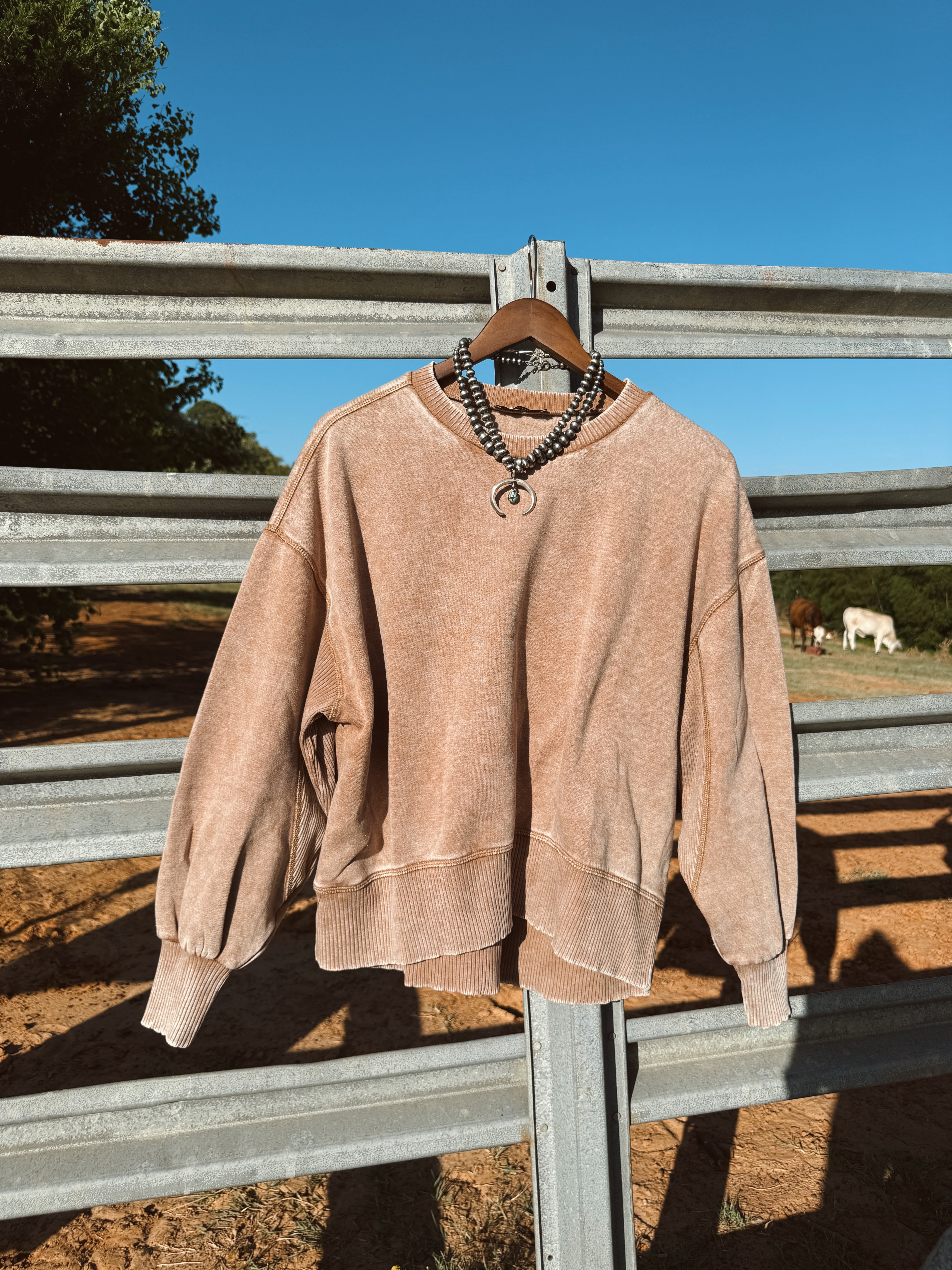 The Pullover Top - Mocha
