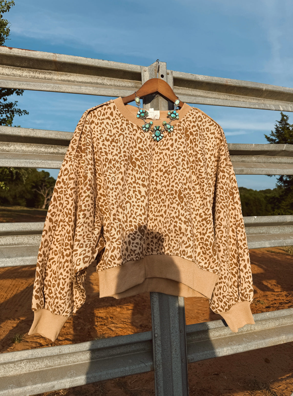 The Leopard Pullover