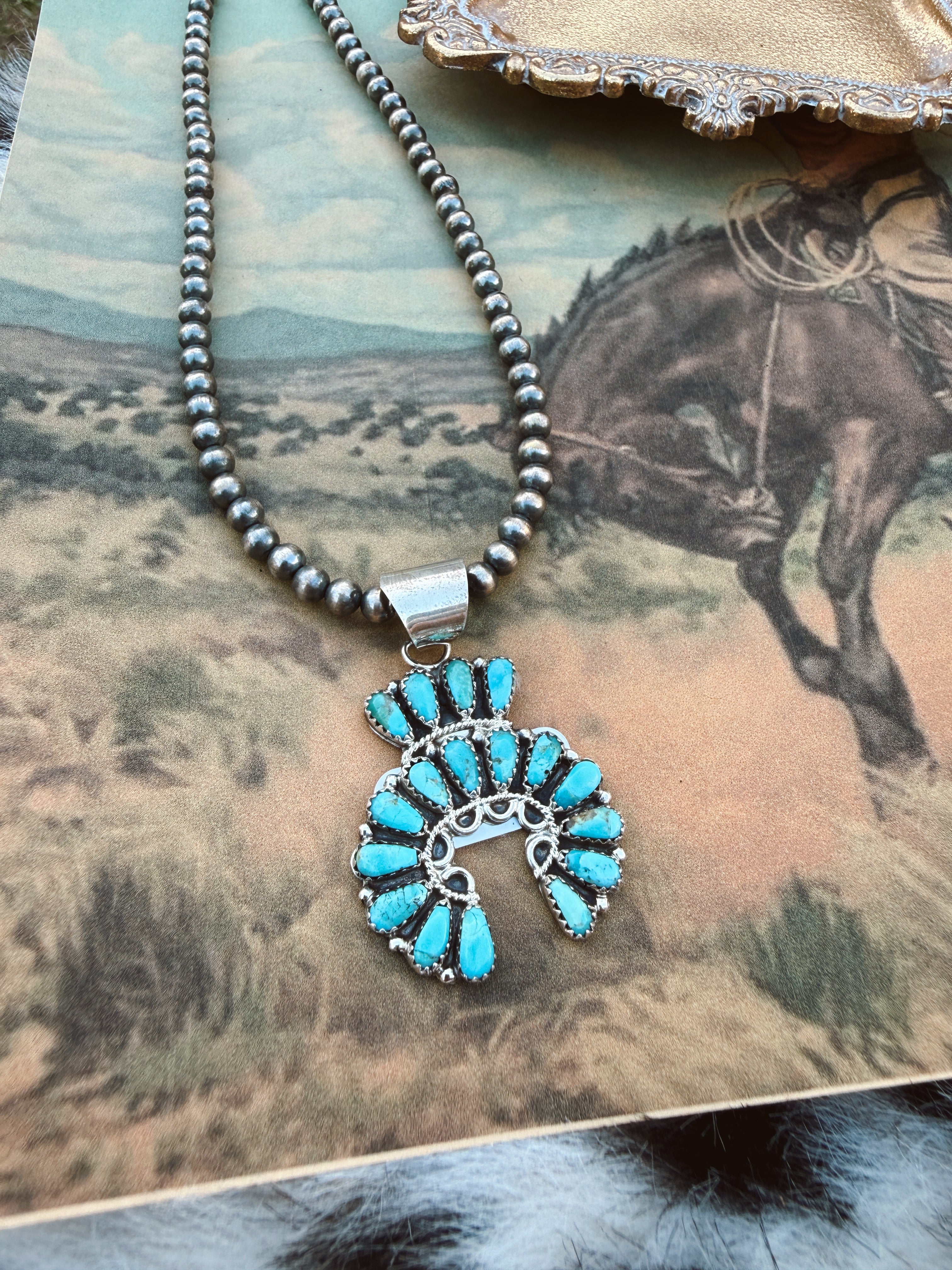 The Loraine Necklace