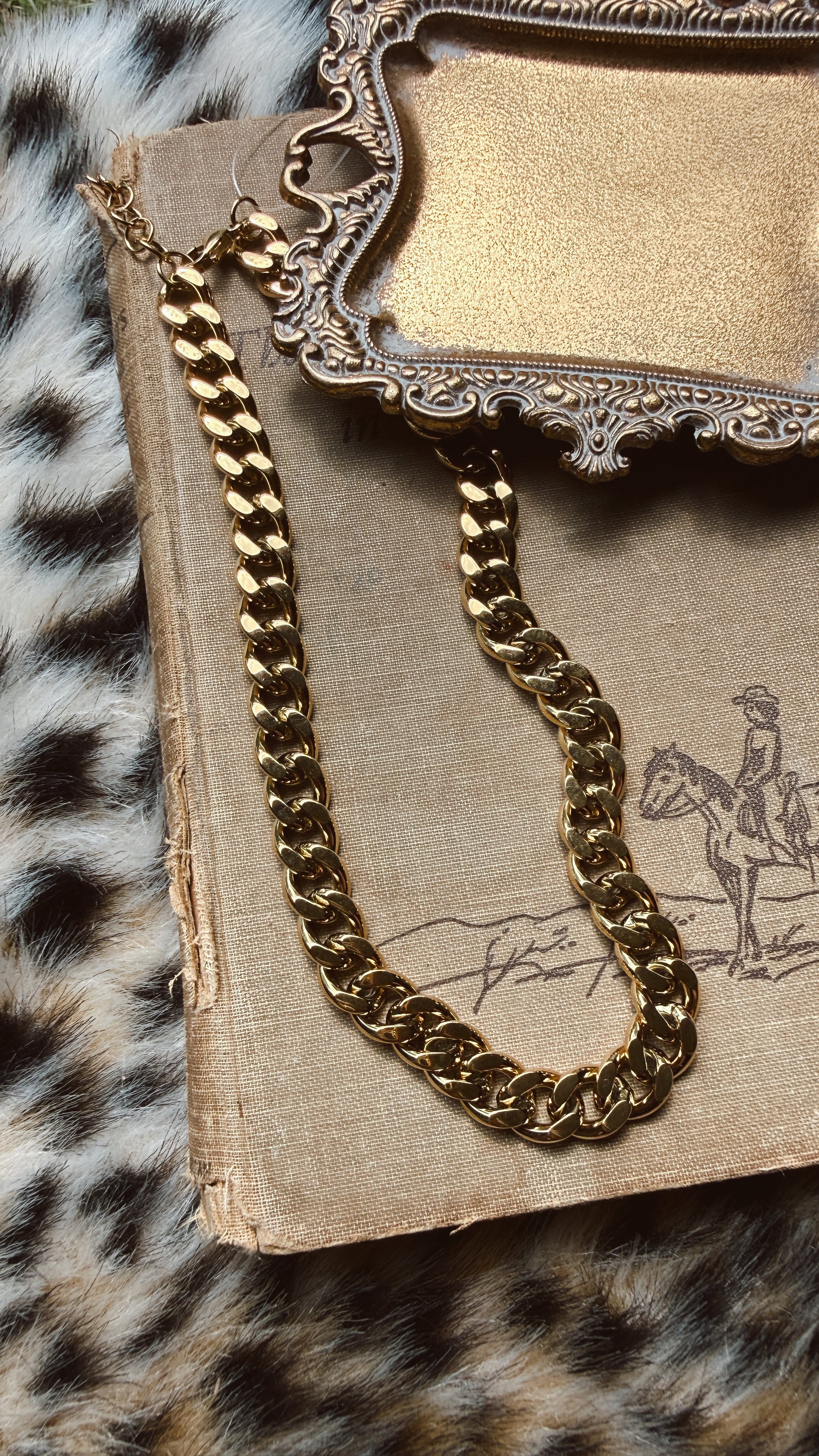 The Chunky Necklace