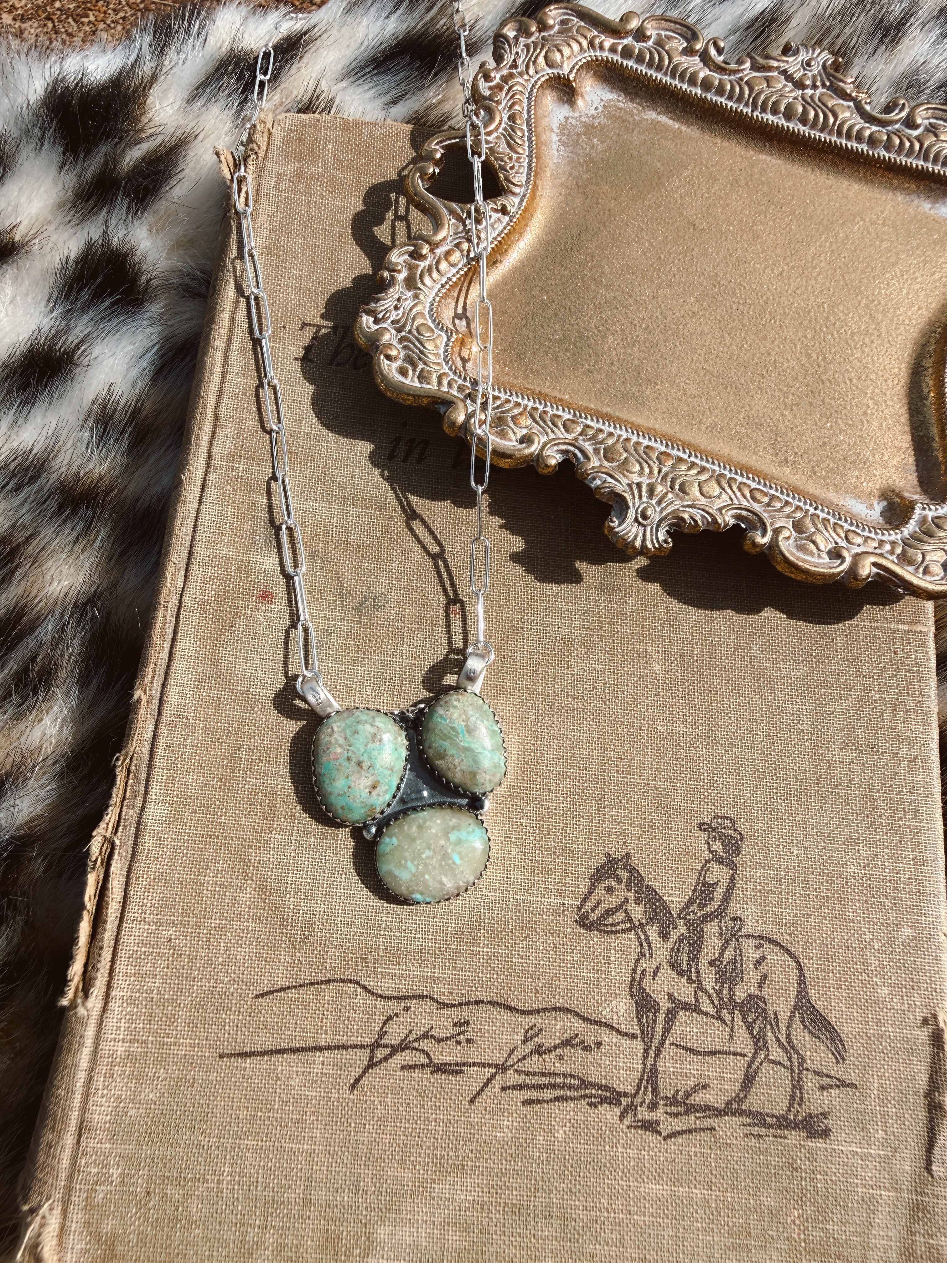 The Daphney Necklace