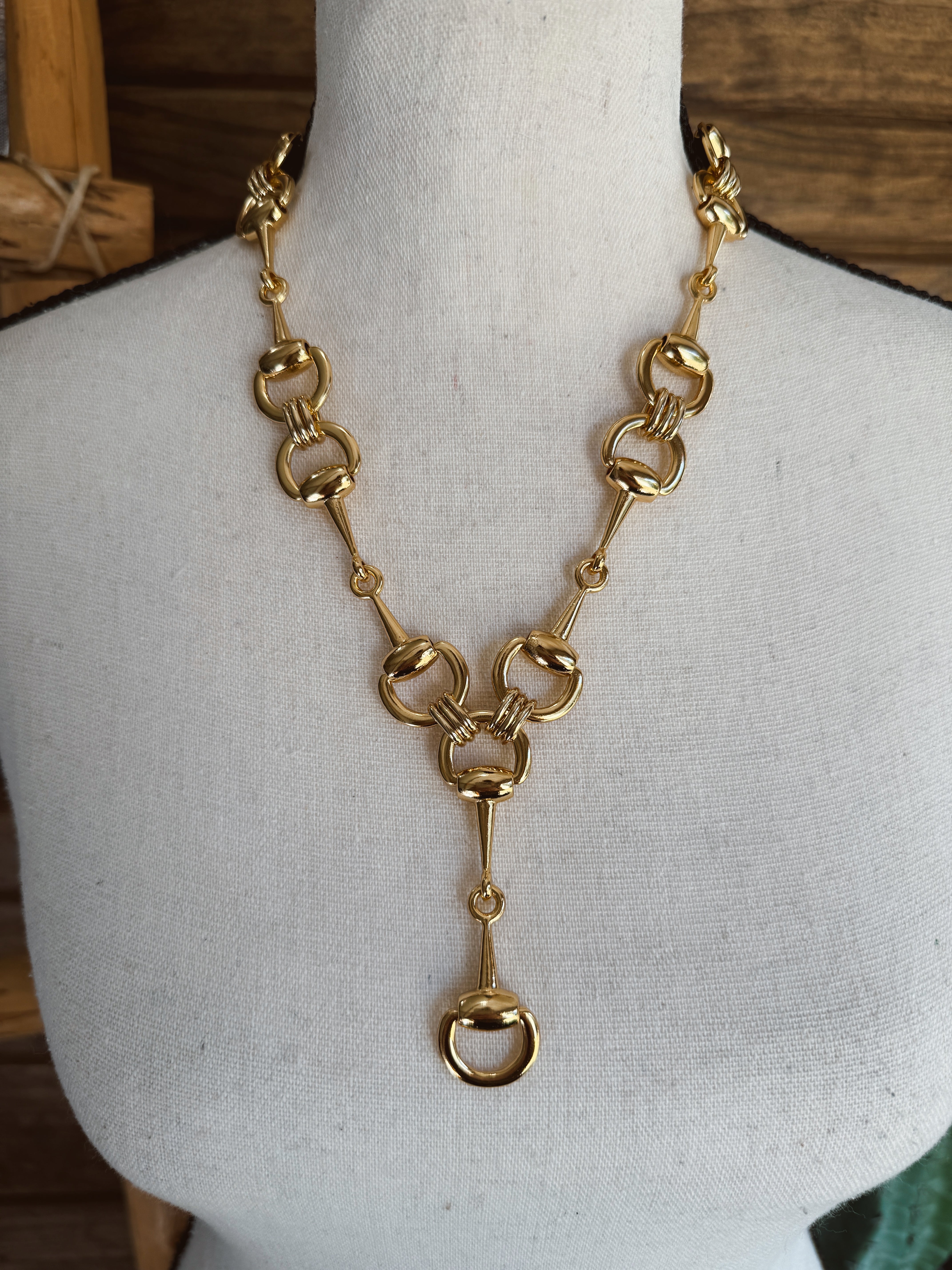 The Snaffle Bit Lariat Necklace - Gold