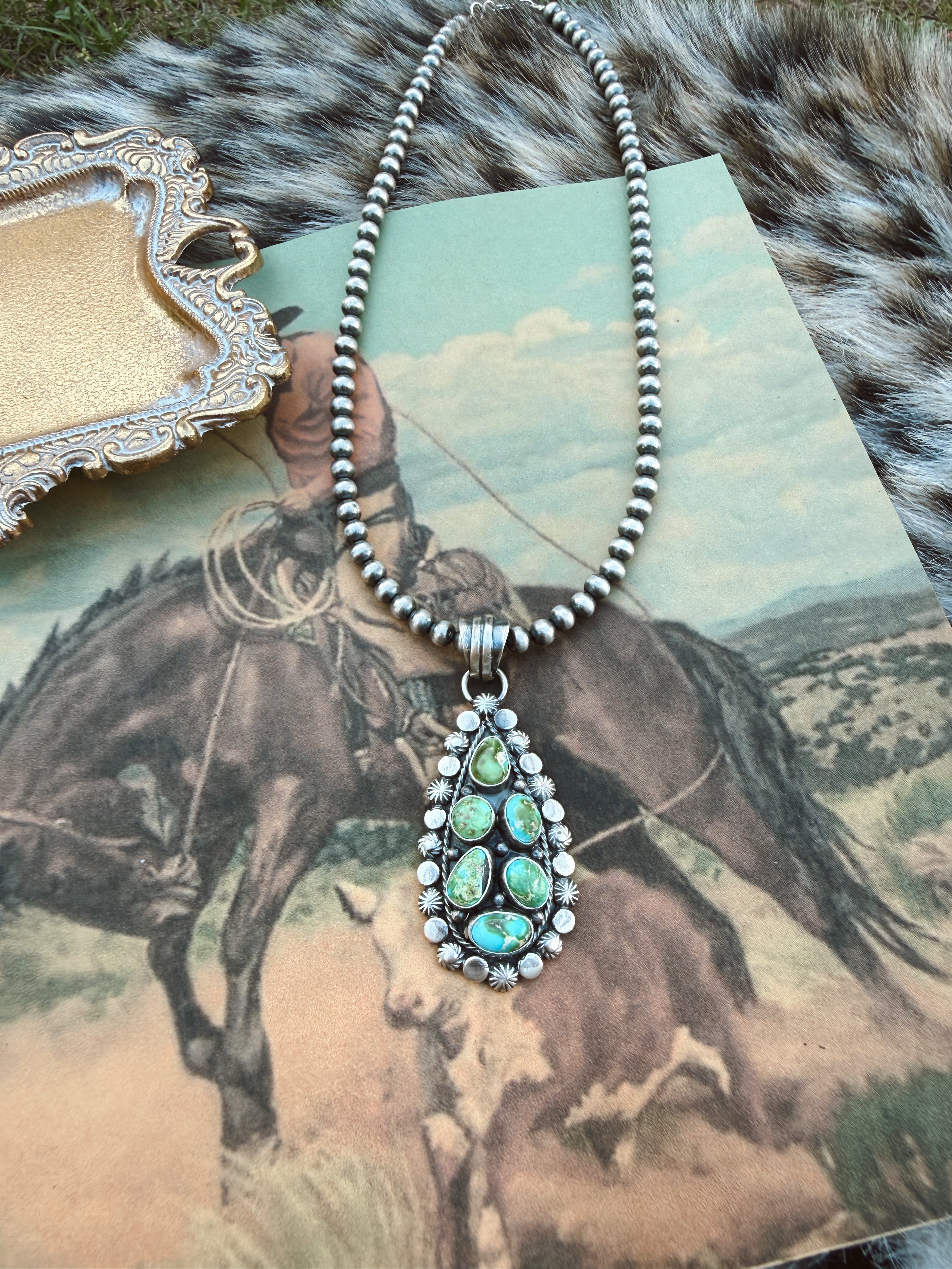 The Clara Mae Necklace